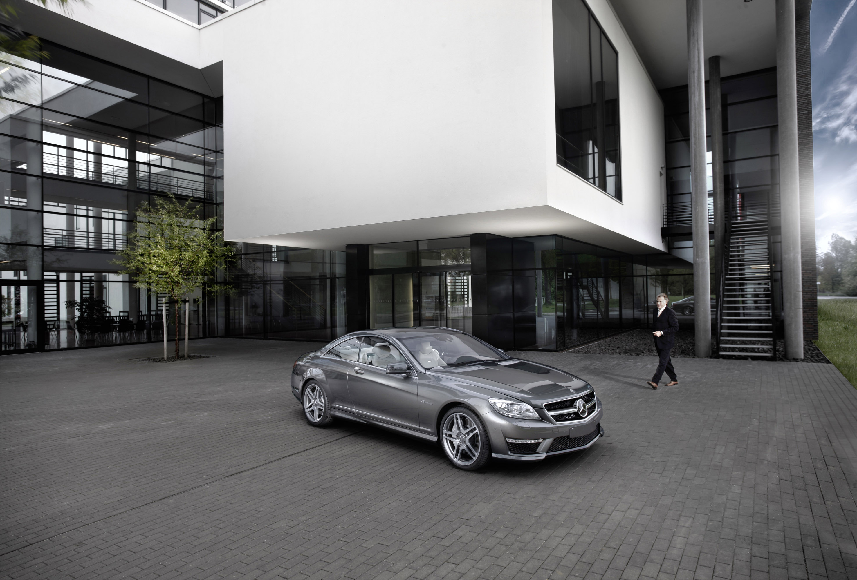 Mercedes-Benz CL63 AMG photo #20