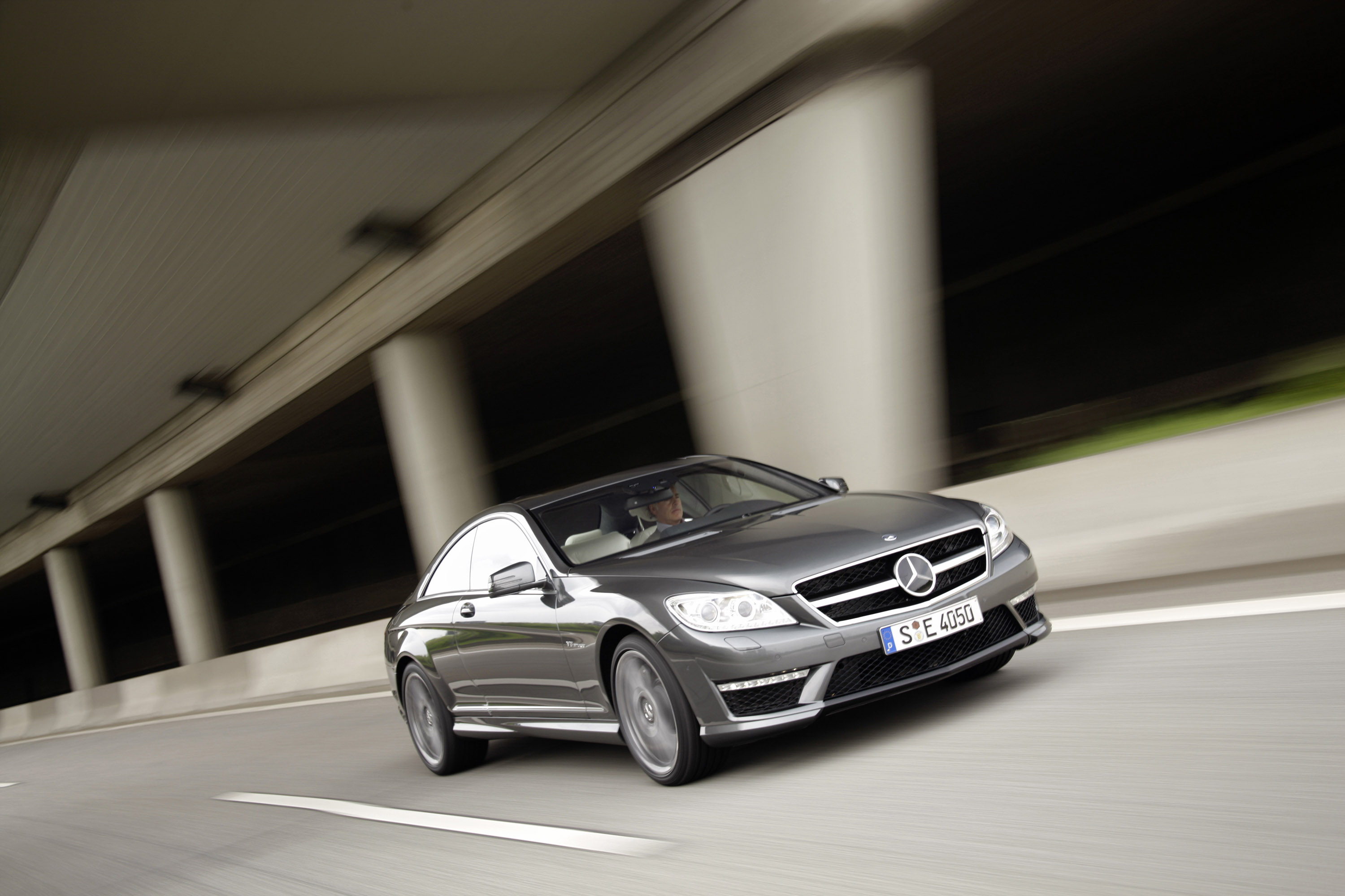 Mercedes-Benz CL63 AMG photo #22