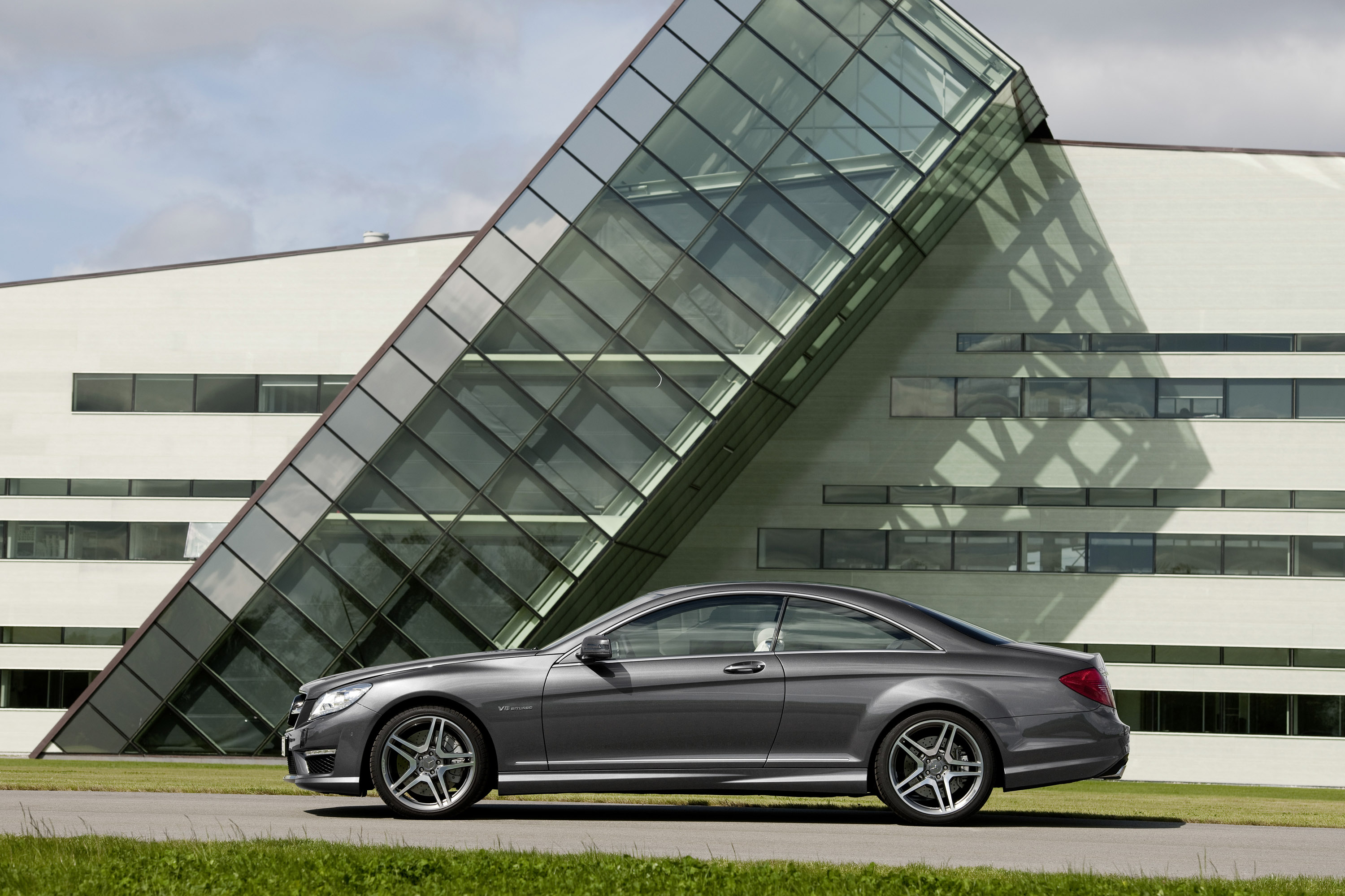 Mercedes-Benz CL63 AMG photo #40