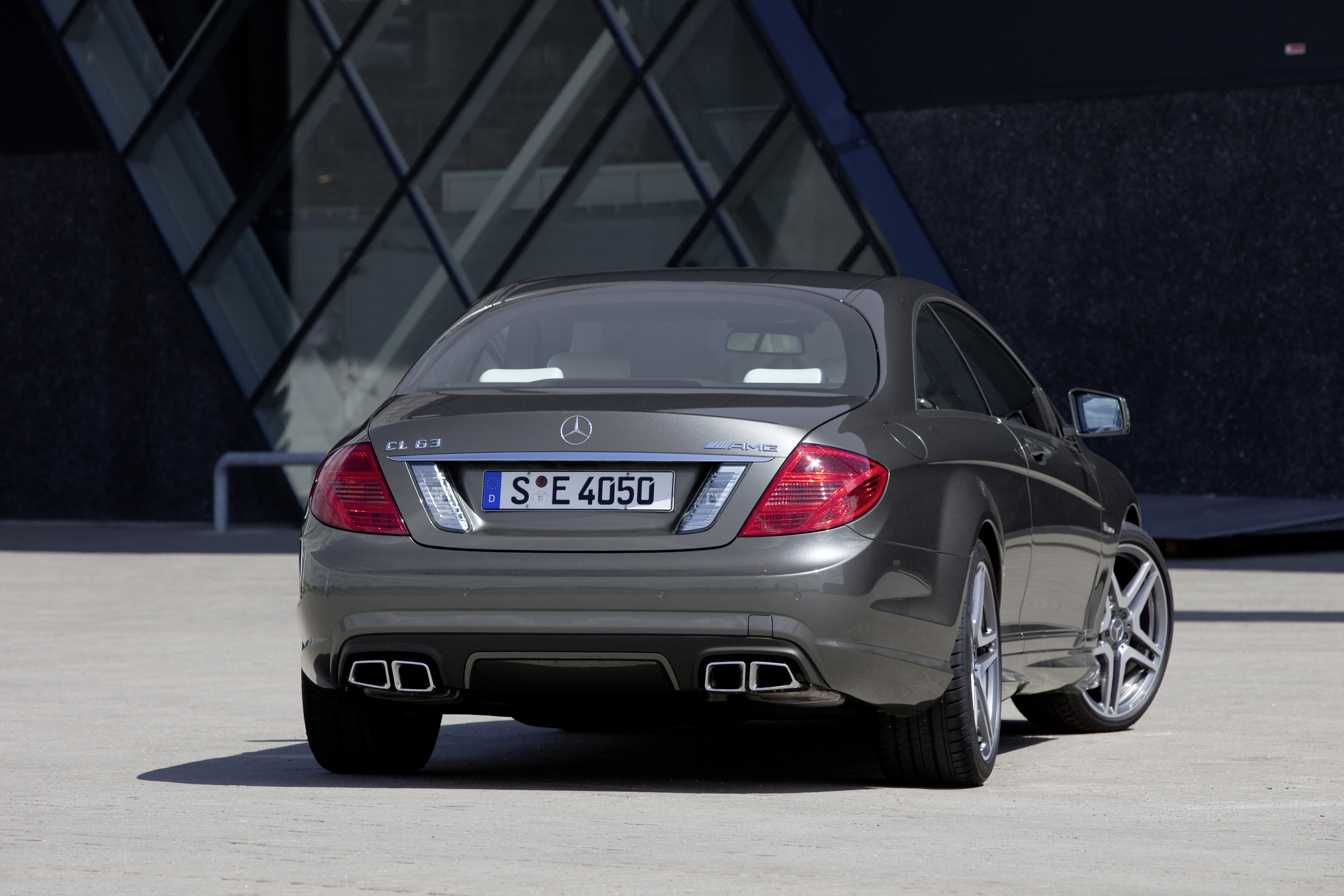 Mercedes-Benz CL63 AMG photo #60