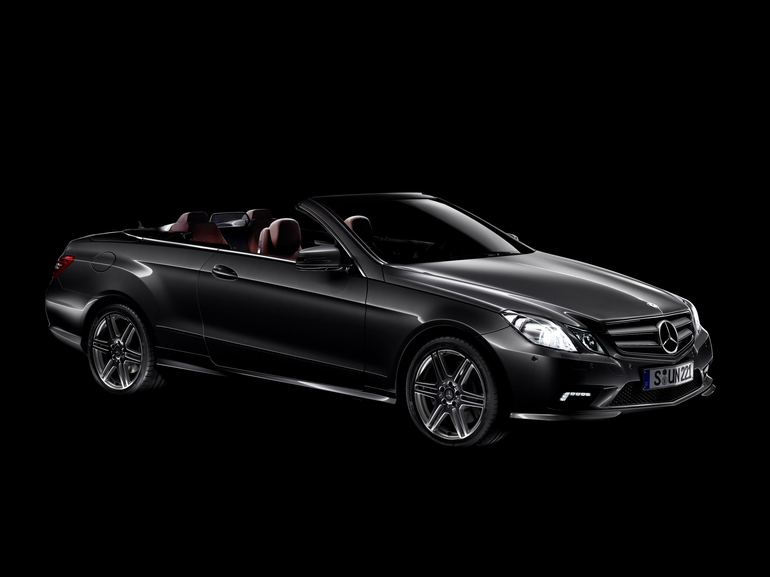 Mercedes-Benz E-Class Cabriolet photo #4