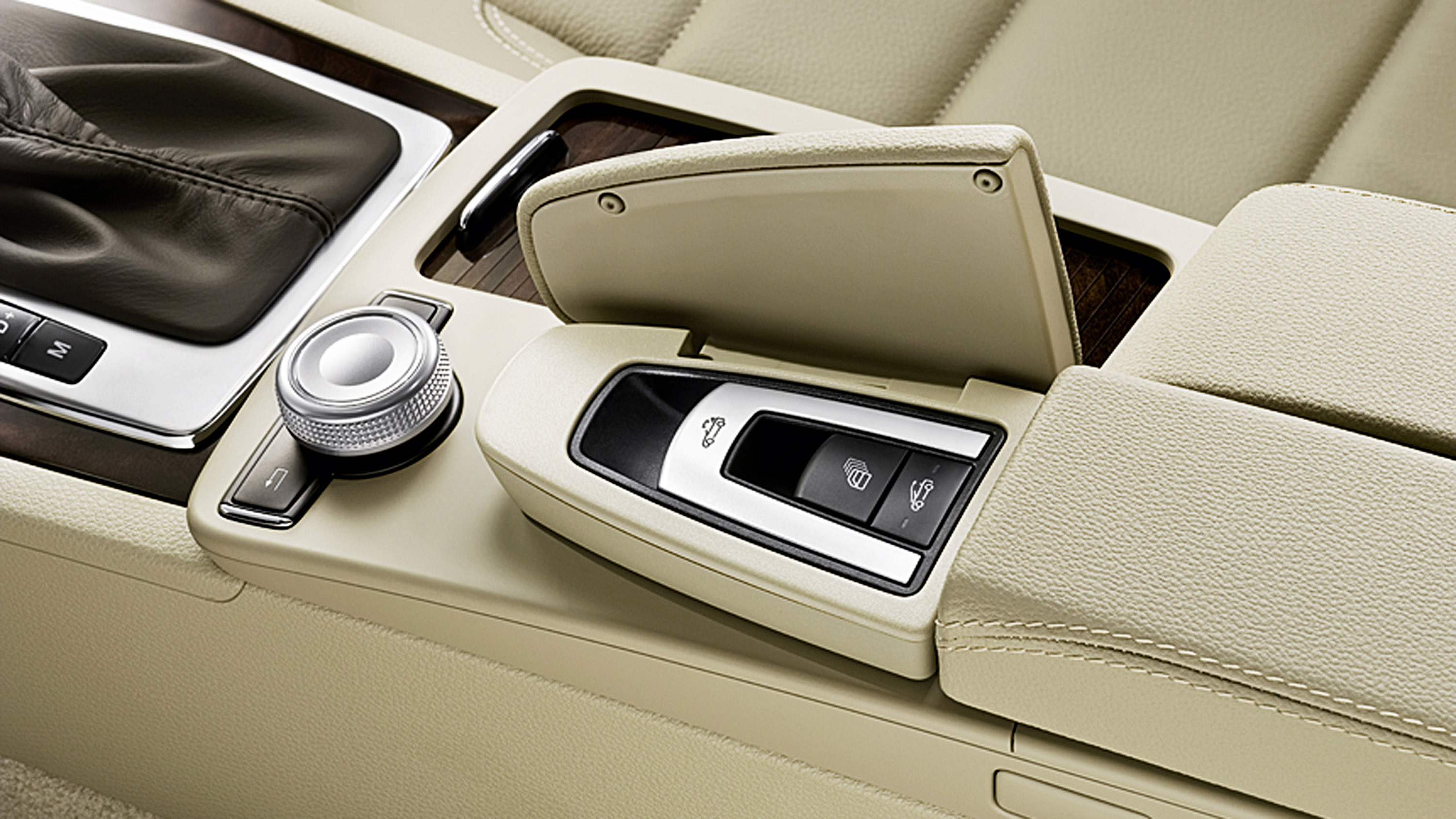 Mercedes-Benz E-Class Cabriolet photo #37