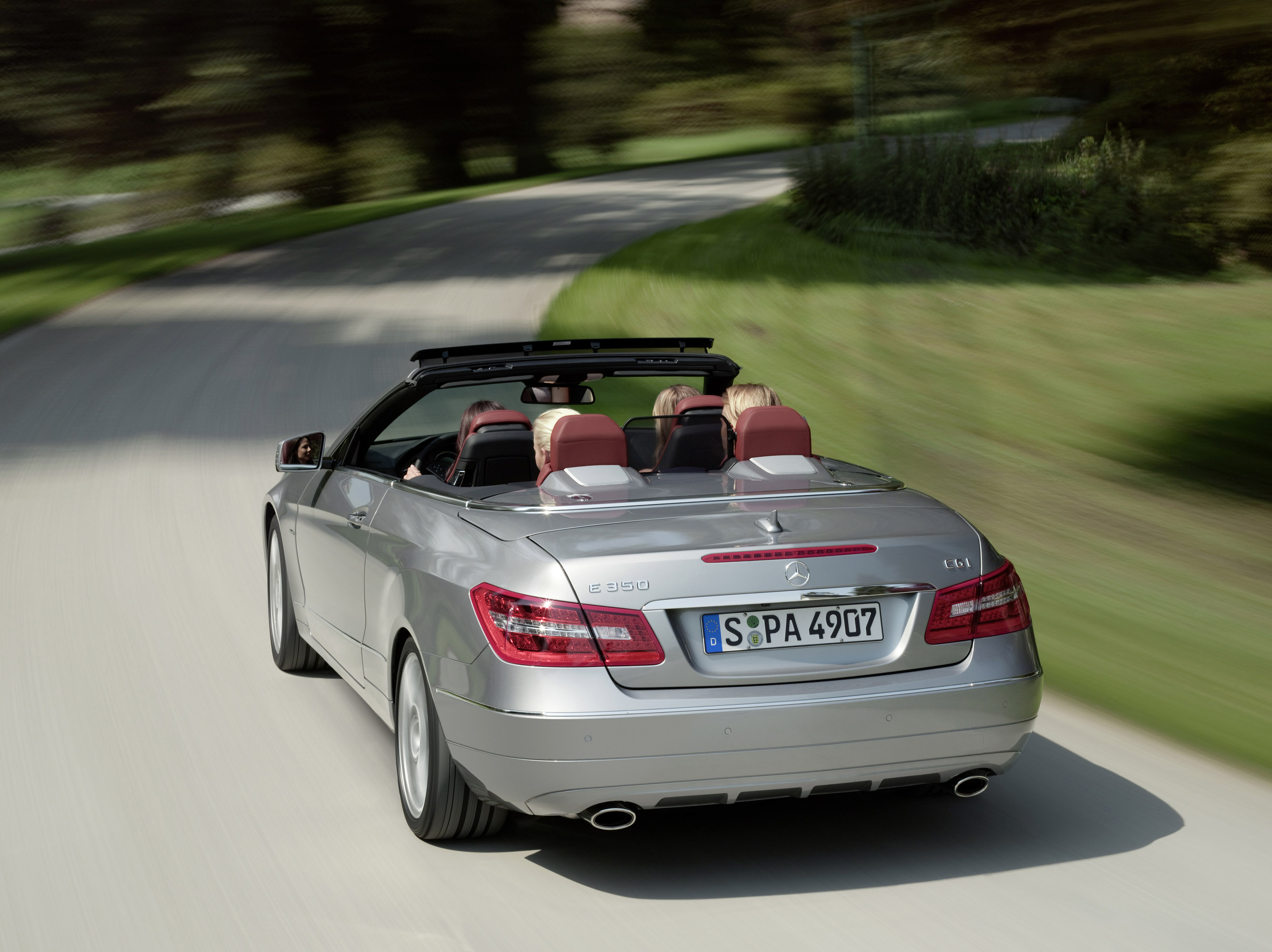 Mercedes-Benz E-Class Cabriolet photo #50