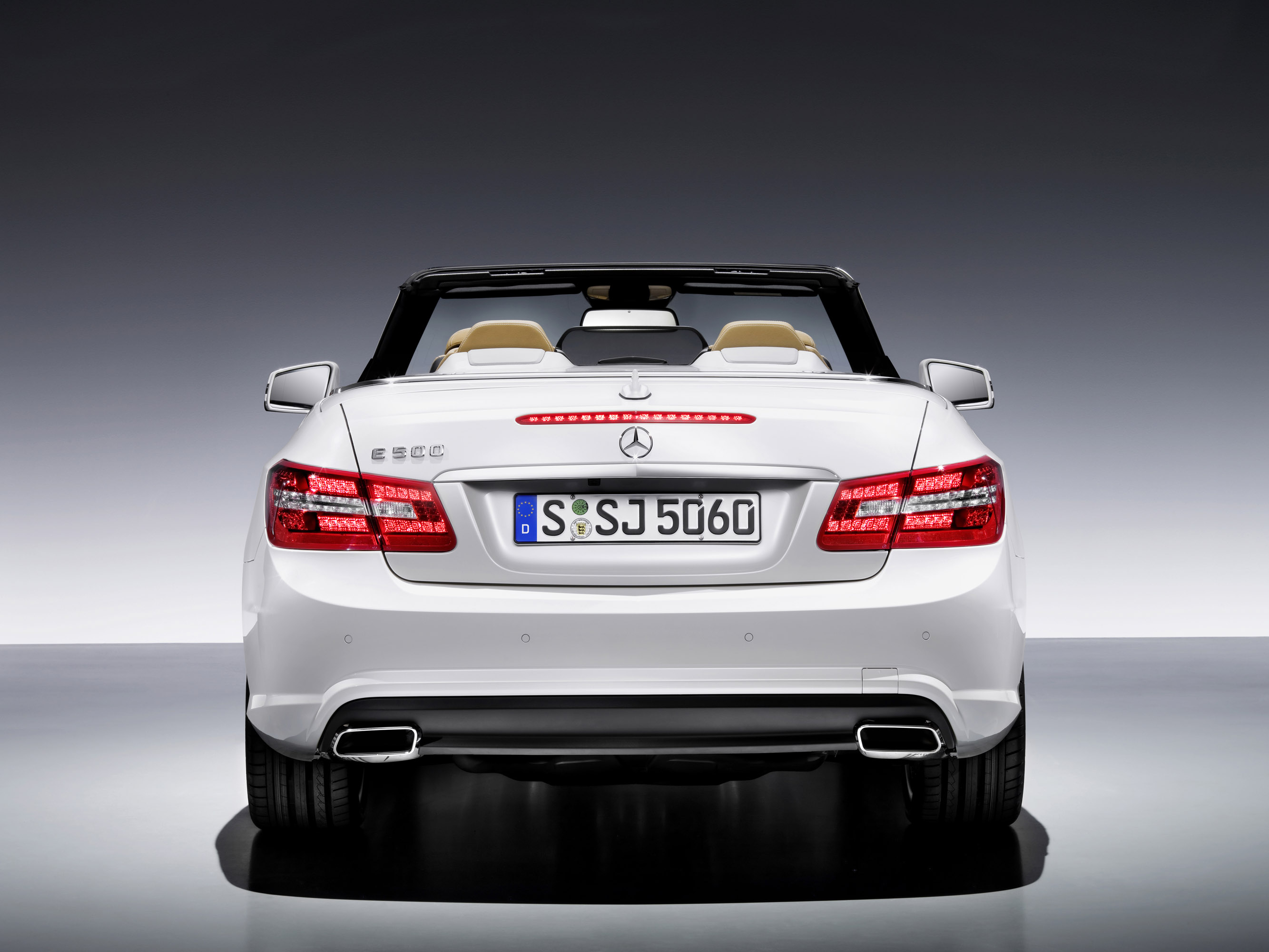 Mercedes-Benz E-Class Cabriolet photo #52