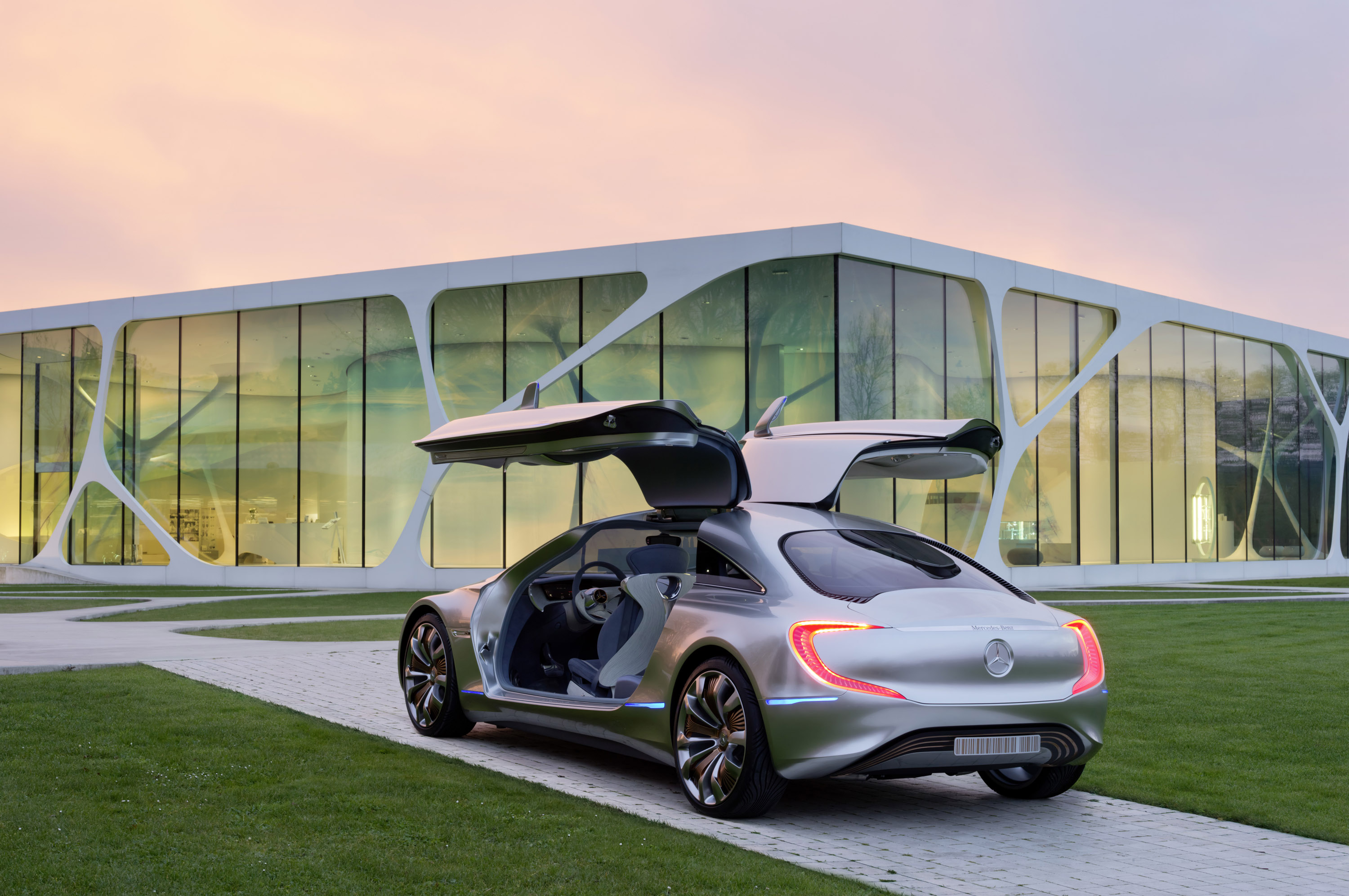 Mercedes-Benz F125 Concept photo #37