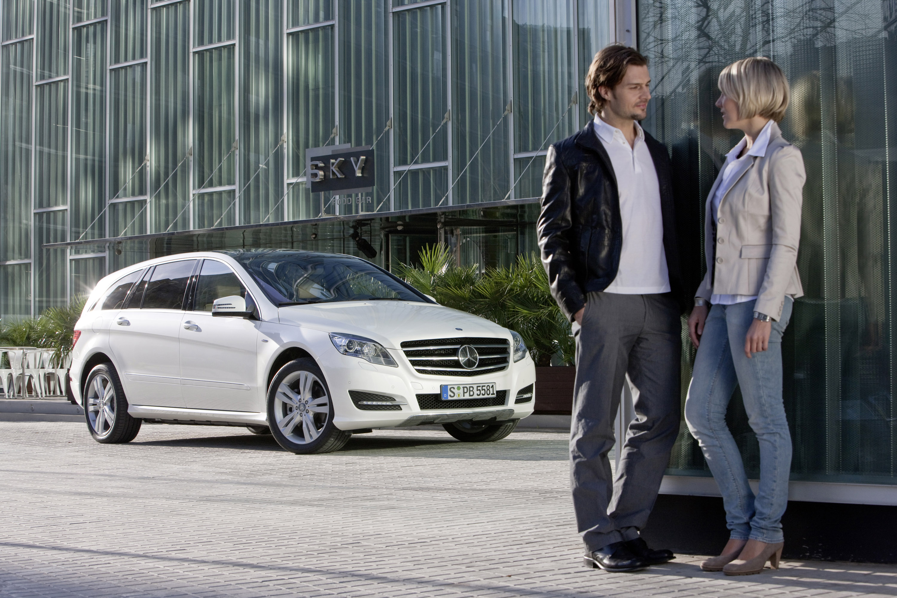 Mercedes-Benz R-Class photo #36