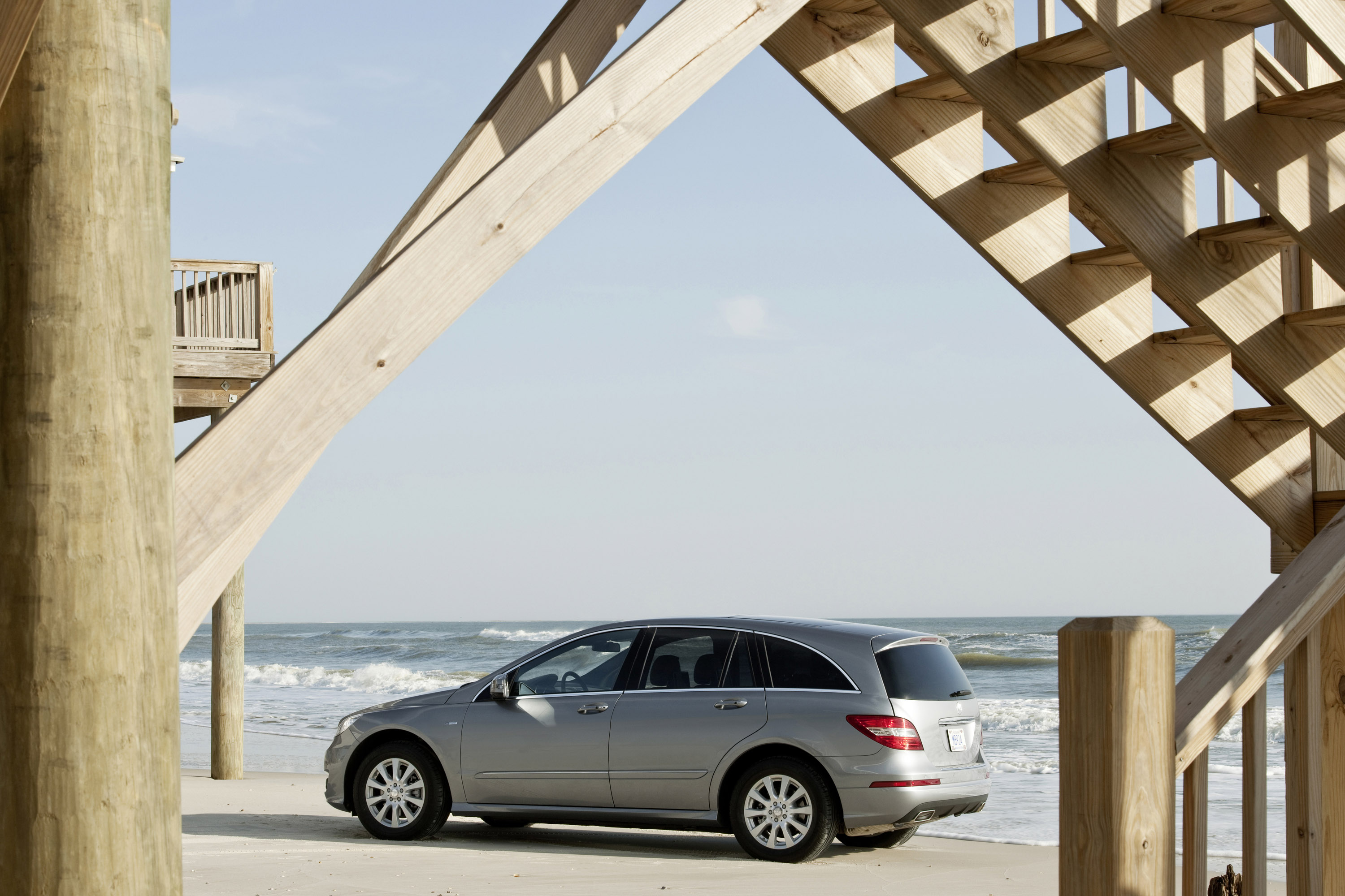 Mercedes-Benz R-Class photo #62
