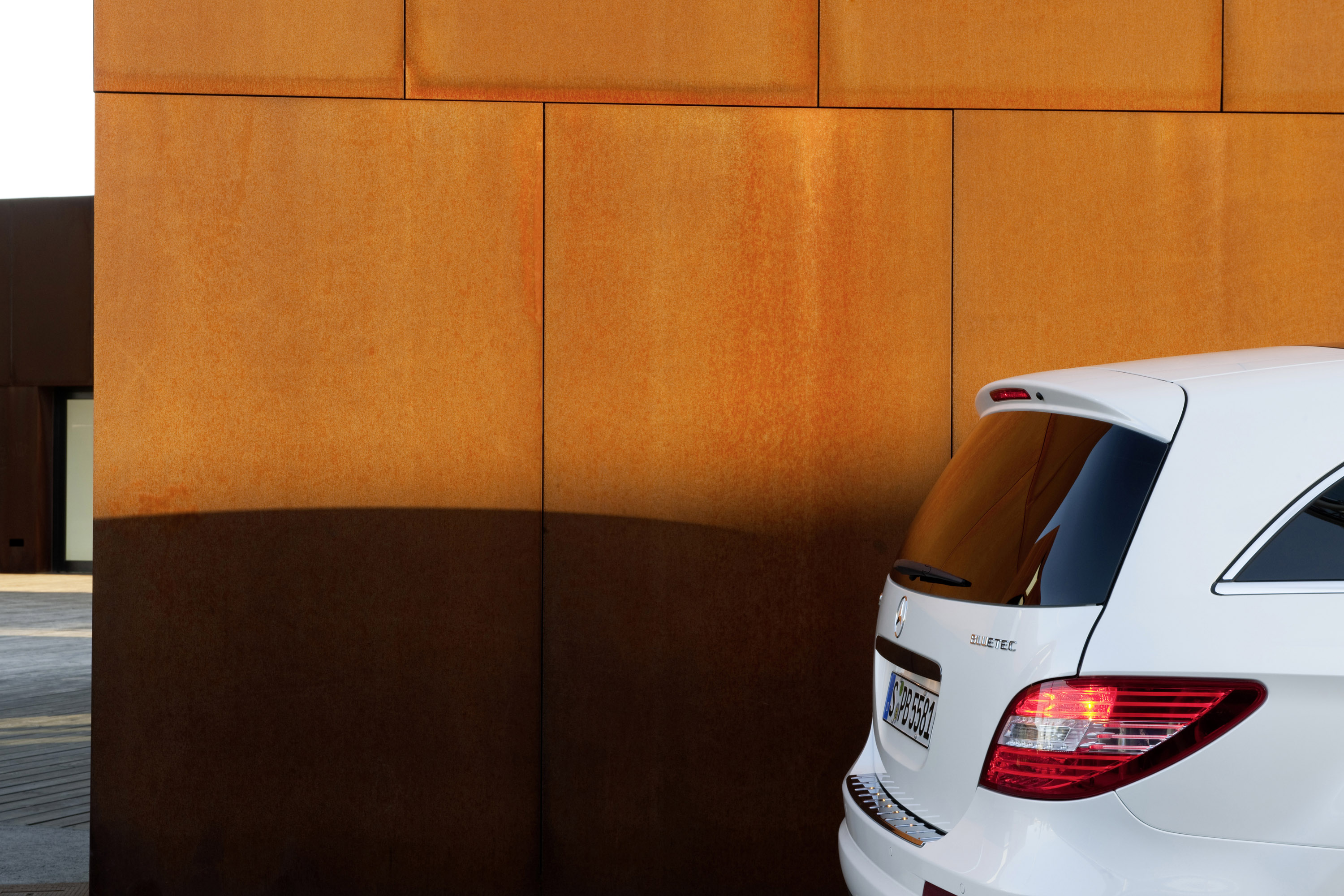 Mercedes-Benz R-Class photo #81