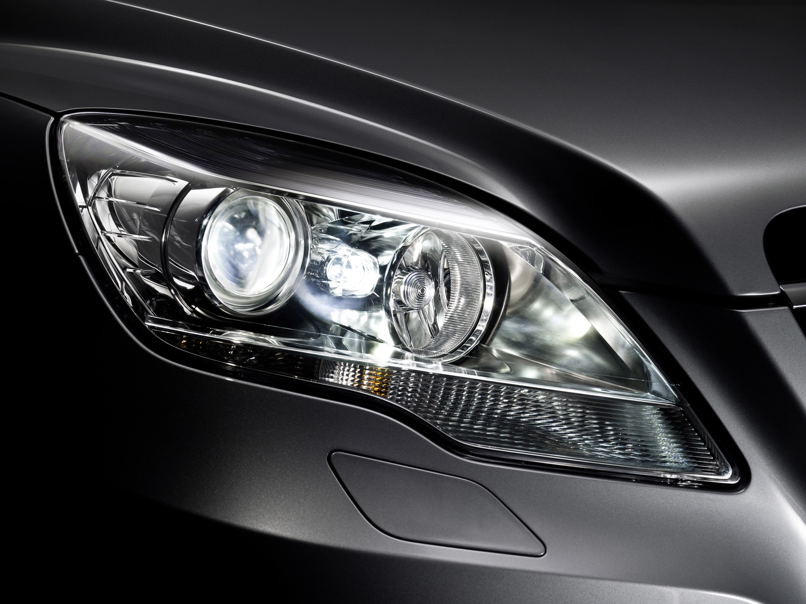 Mercedes-Benz R-Class photo #84