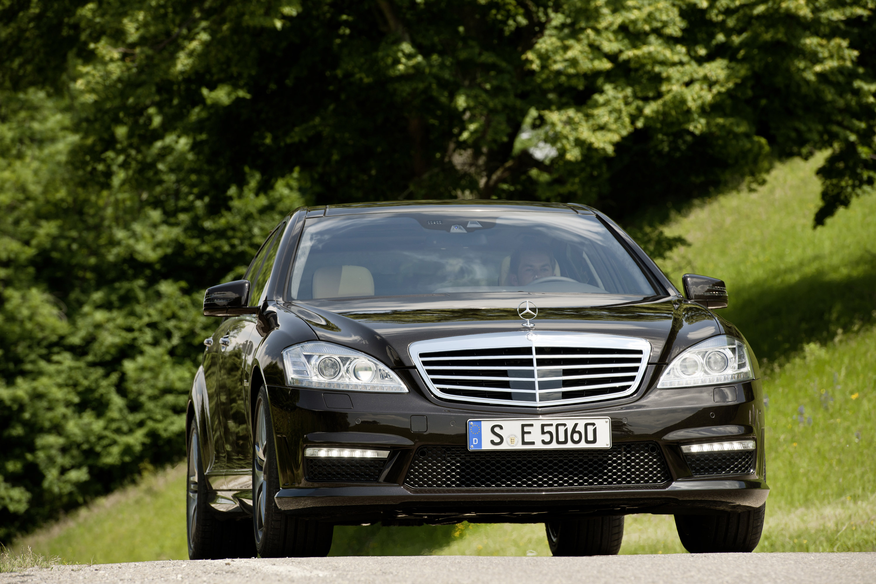 Mercedes-Benz S63 AMG photo #3