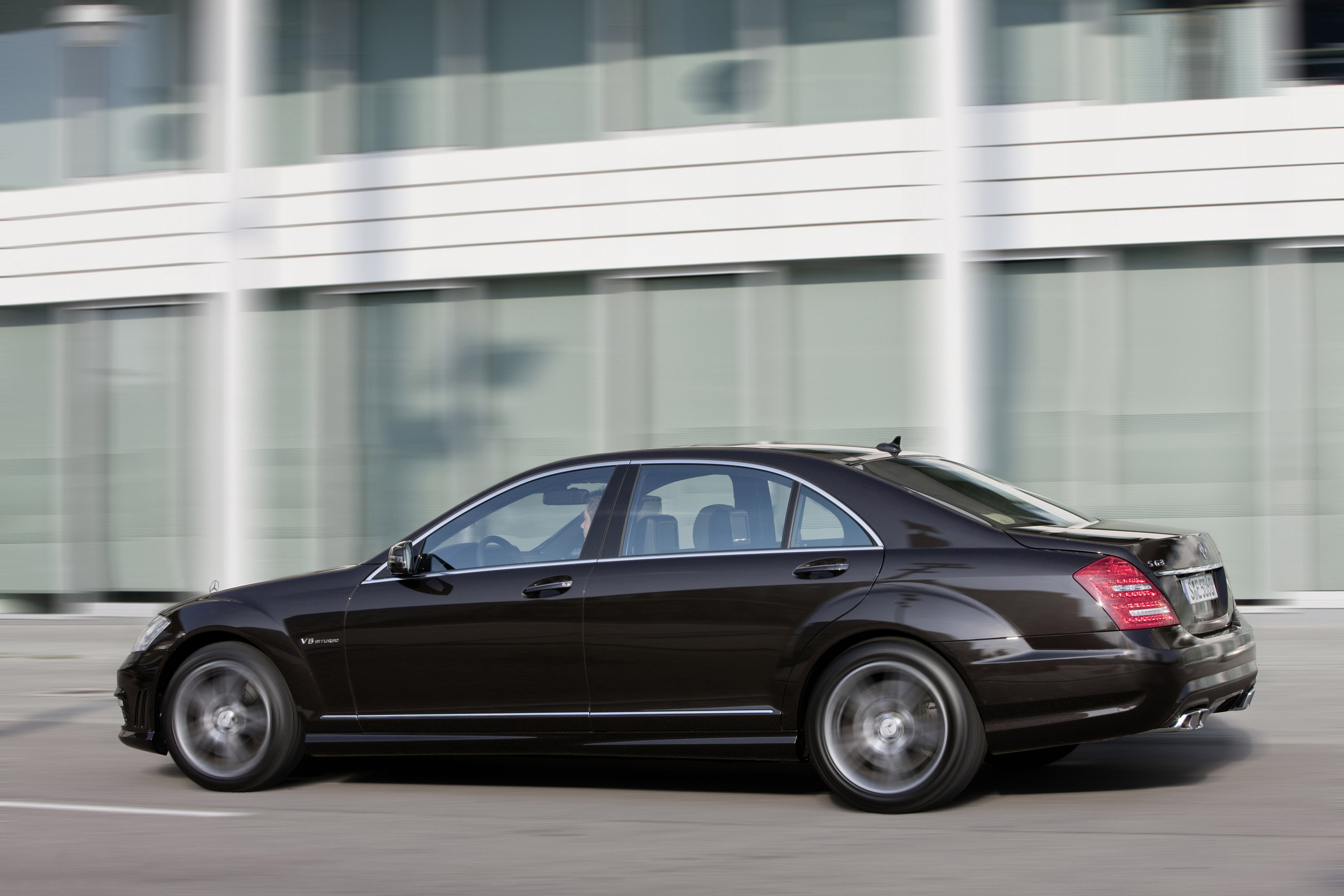 Mercedes-Benz S63 AMG photo #29