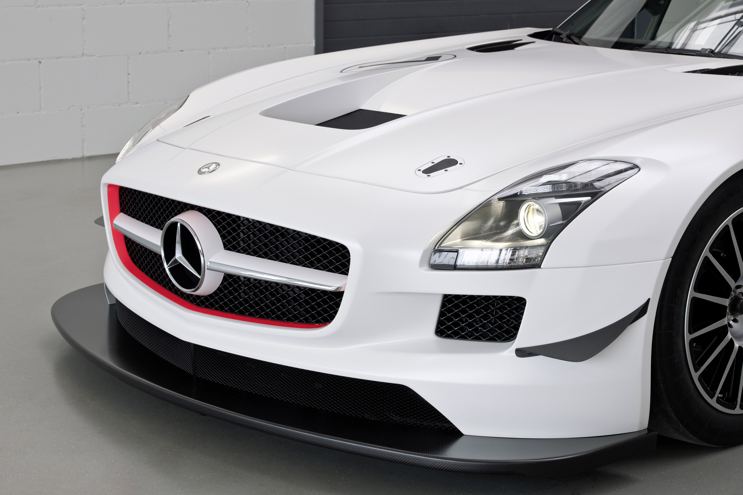 Mercedes-Benz SLS AMG GT3 photo #34