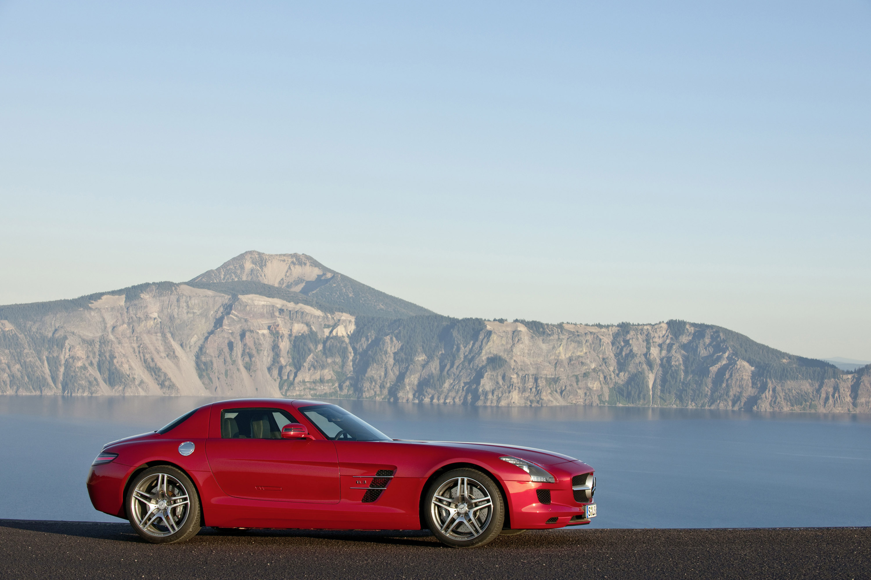 Mercedes-Benz SLS AMG photo #28