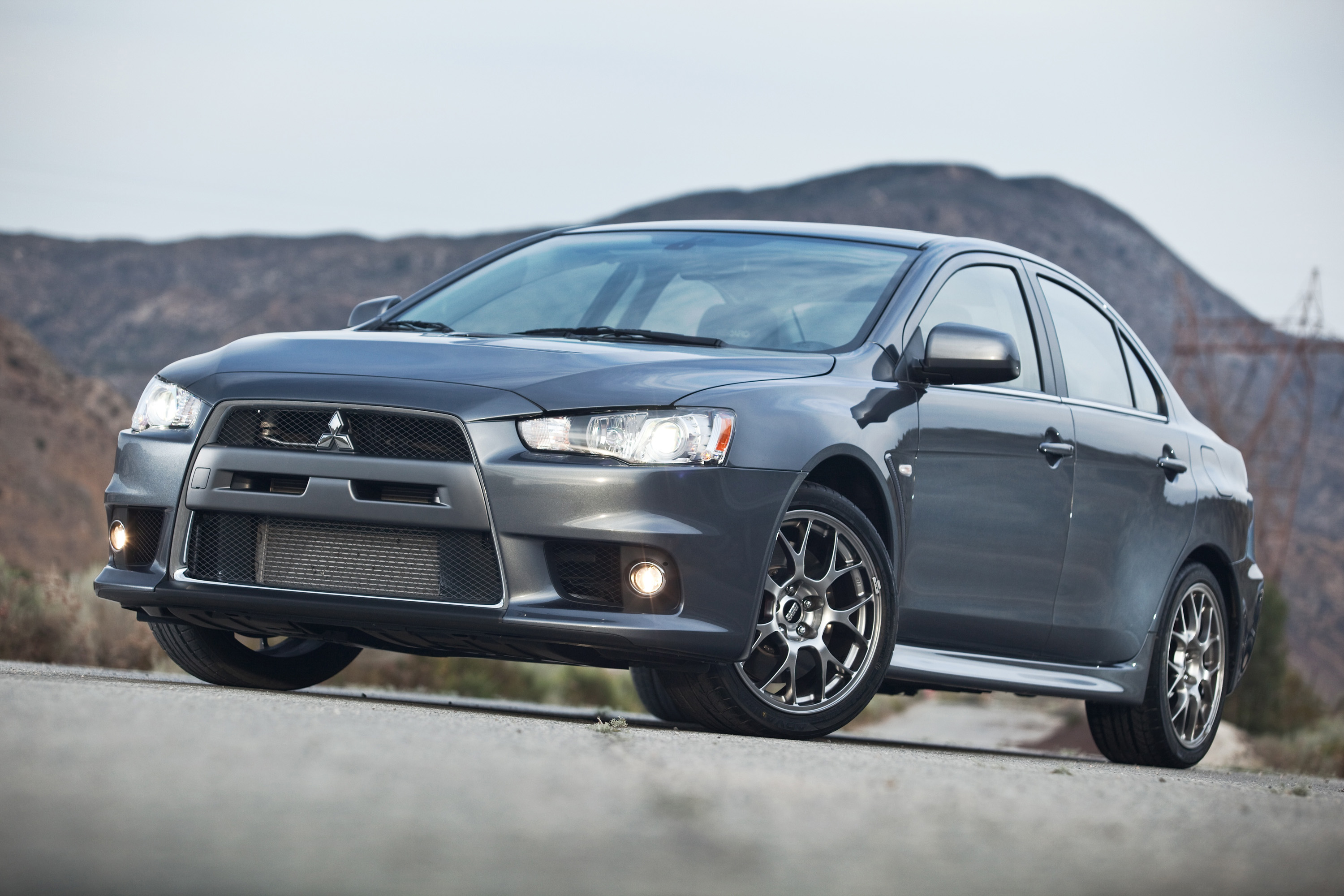 Mitsubishi Lancer Evolution photo #4