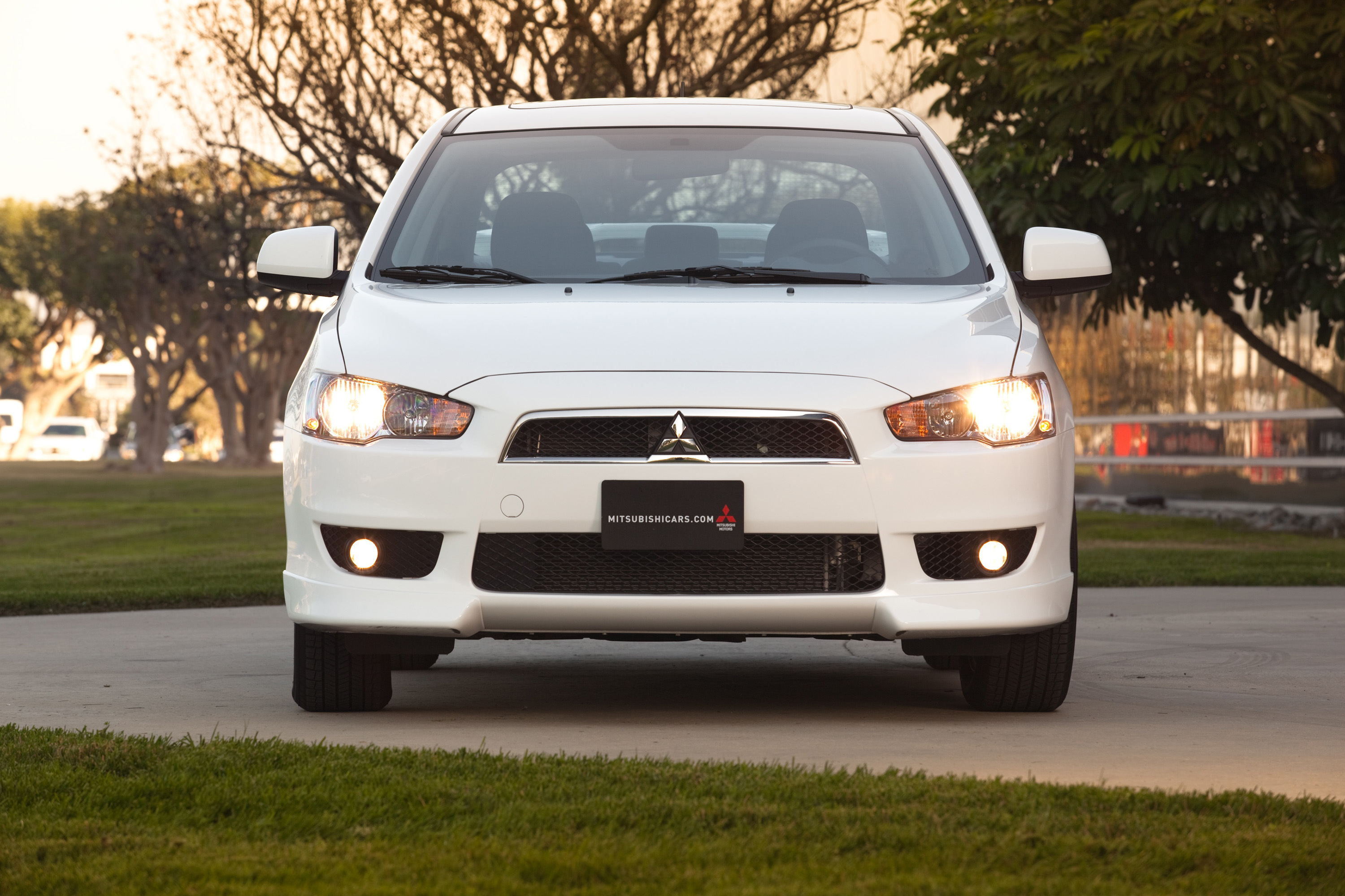 Mitsubishi Lancer photo #7