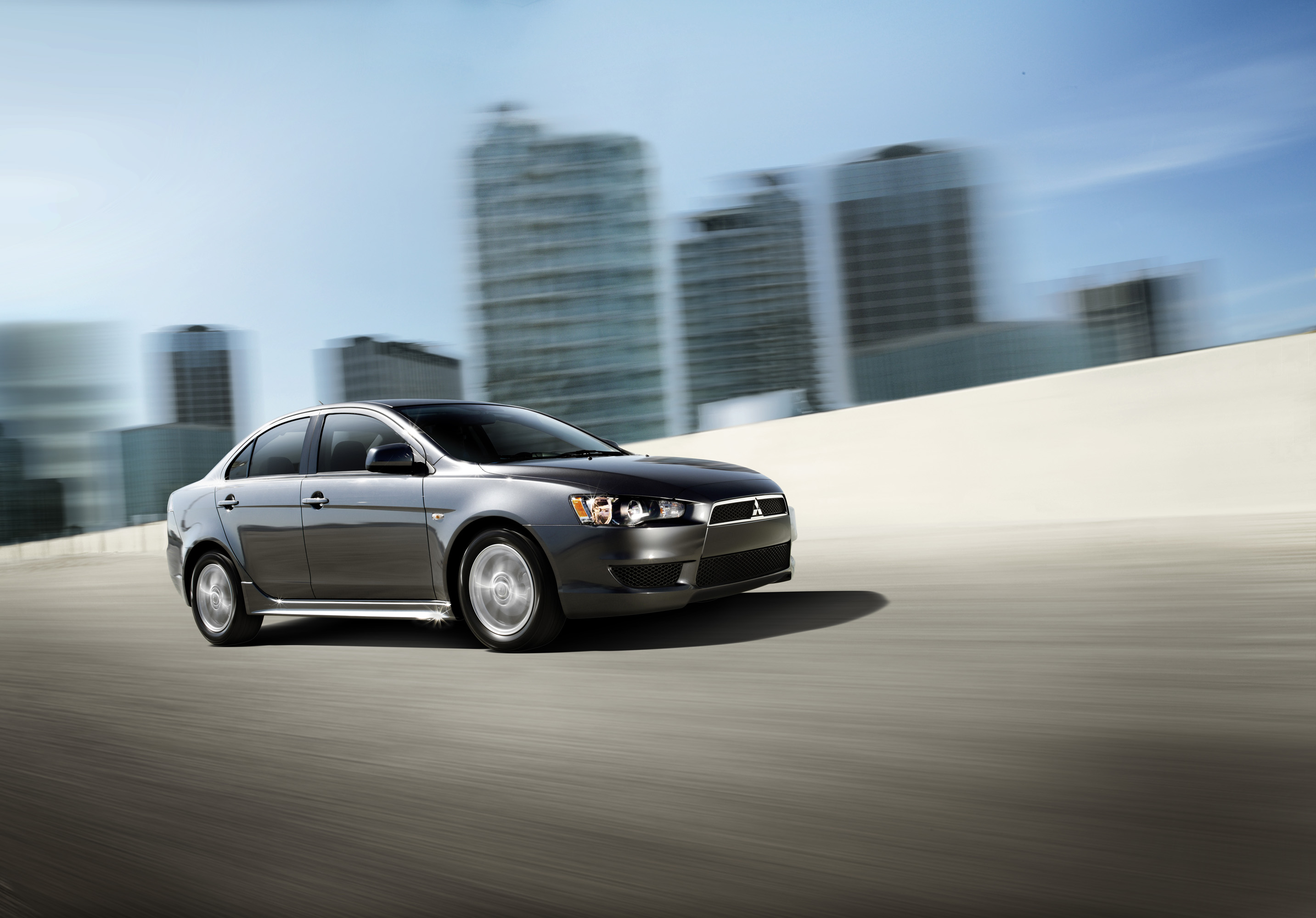 Mitsubishi Lancer photo #10