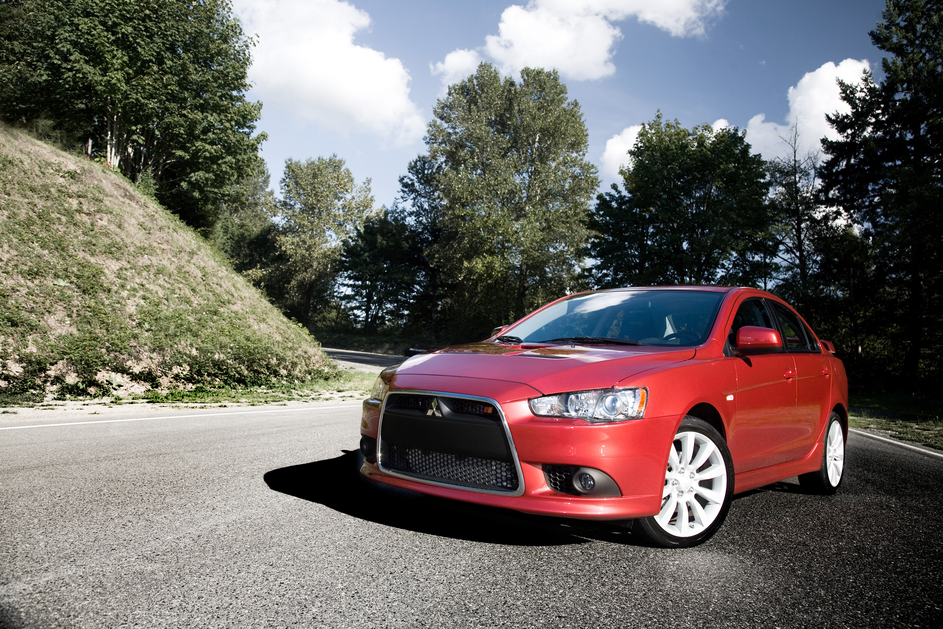 Mitsubishi Lancer photo #13