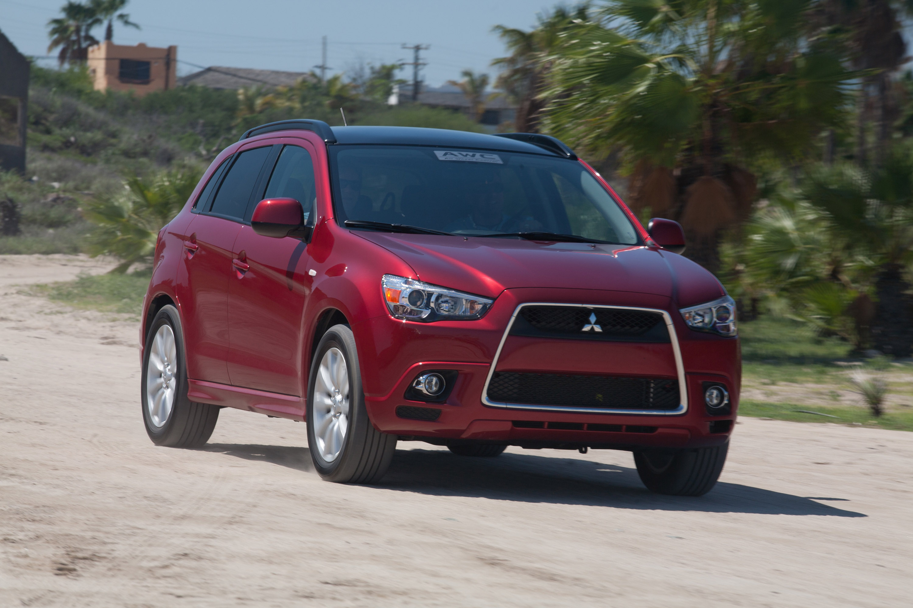 Mitsubishi Outlander Sport photo #19