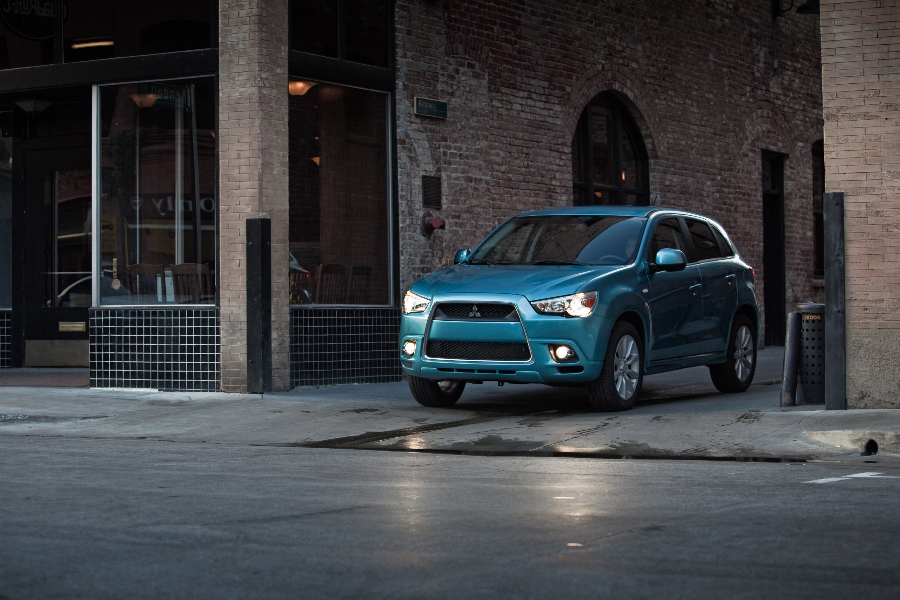 Mitsubishi Outlander Sport photo #27