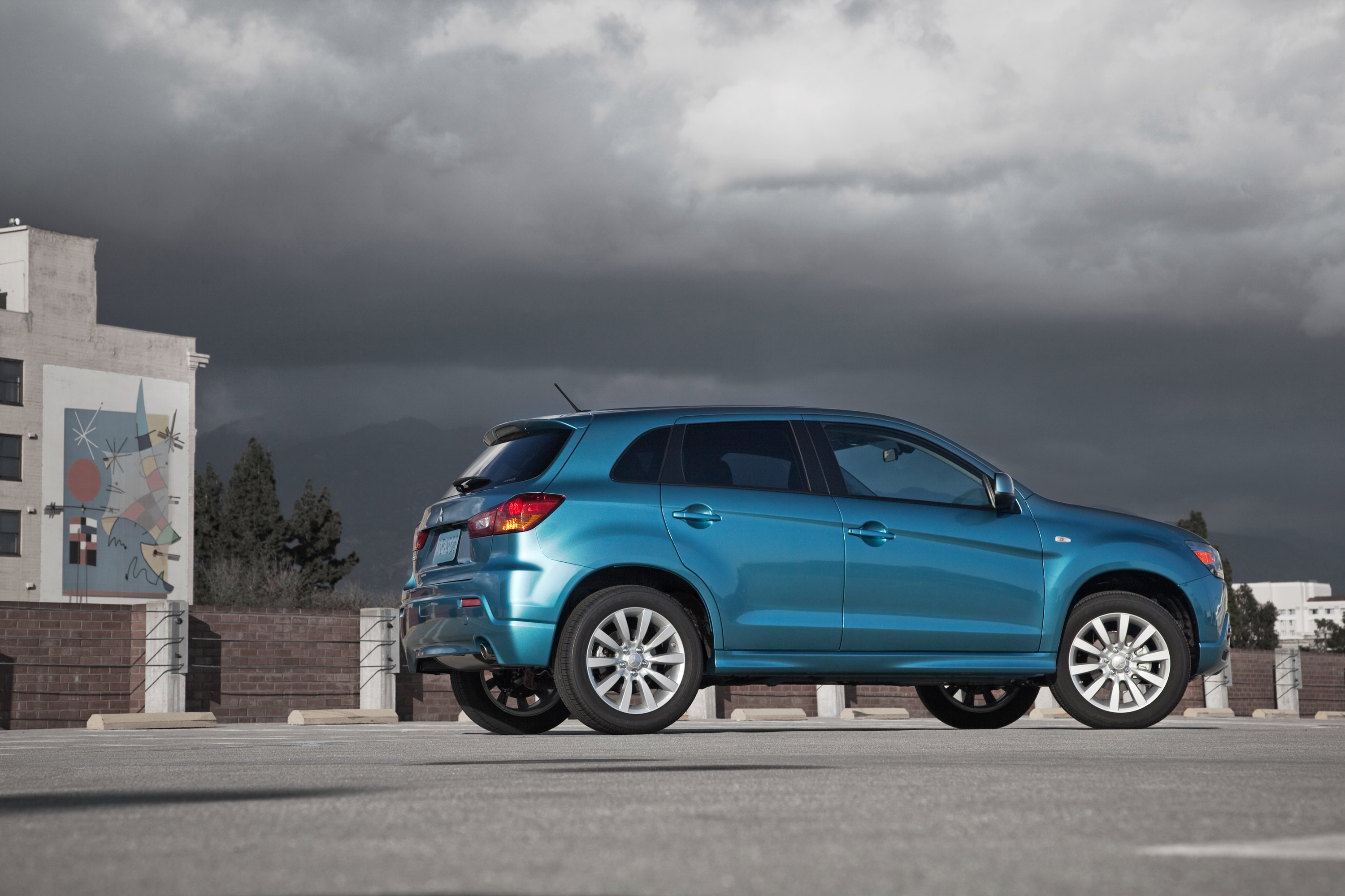Mitsubishi Outlander Sport photo #34