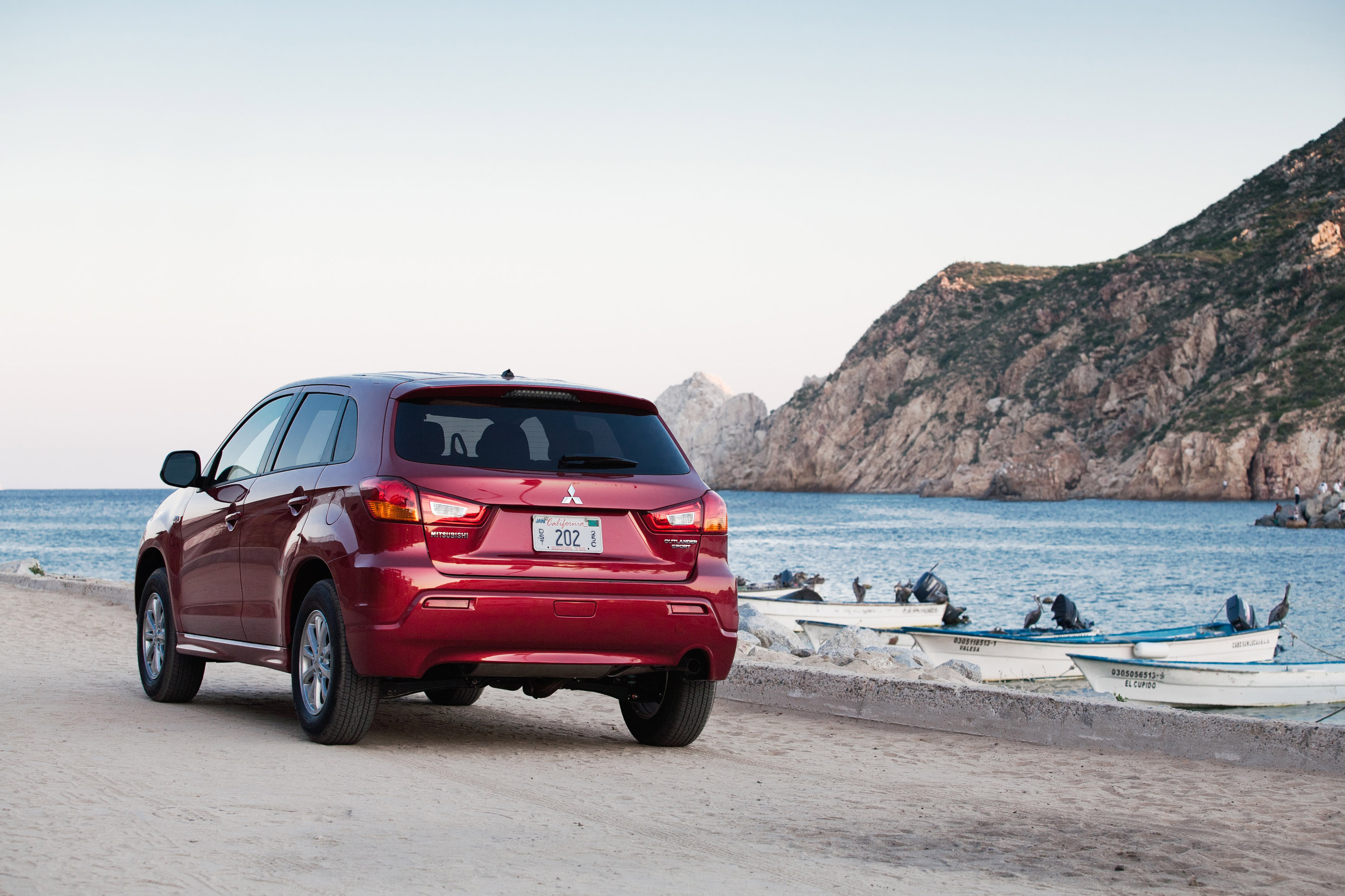 Mitsubishi Outlander Sport photo #35