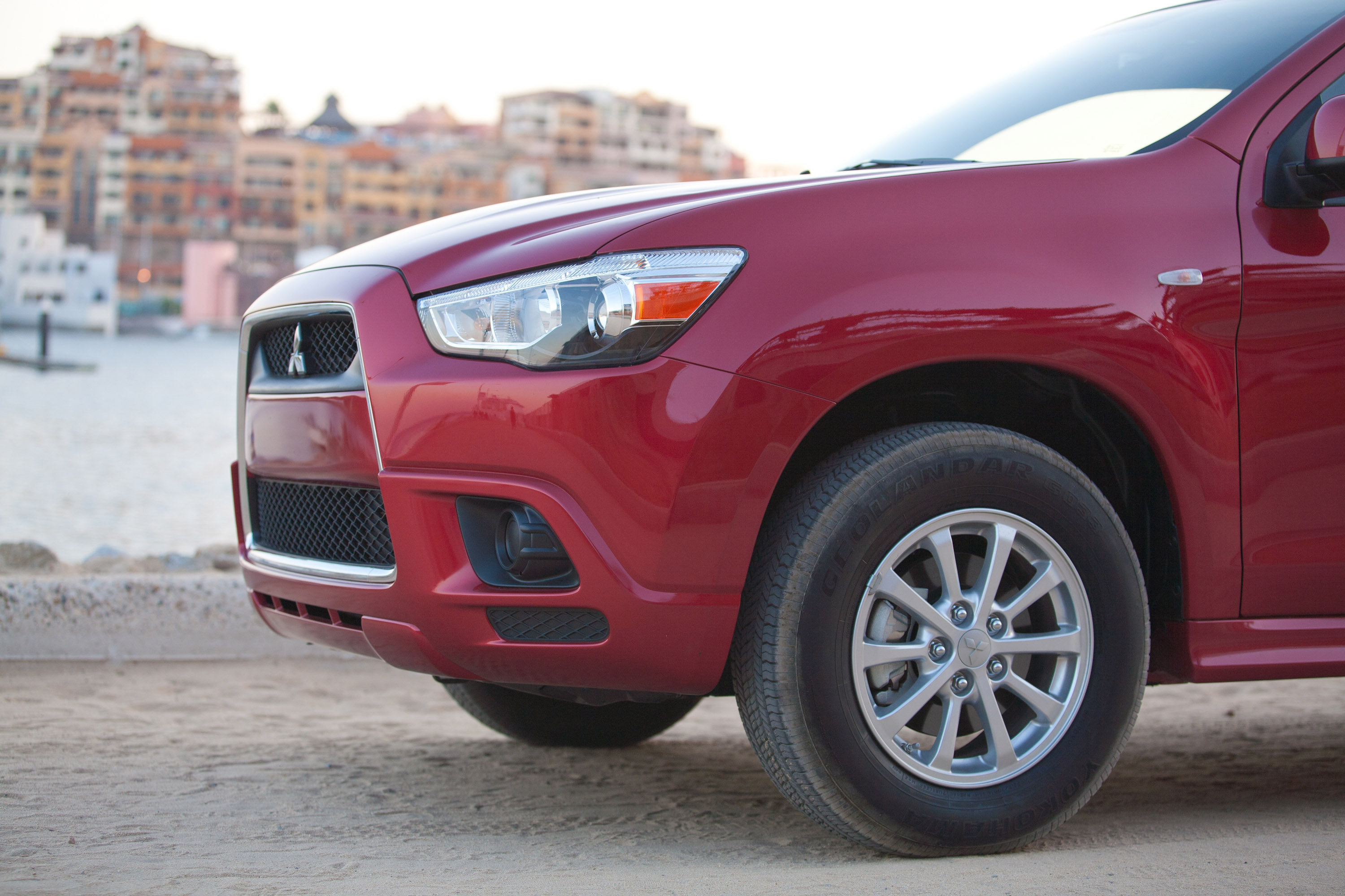 Mitsubishi Outlander Sport photo #52
