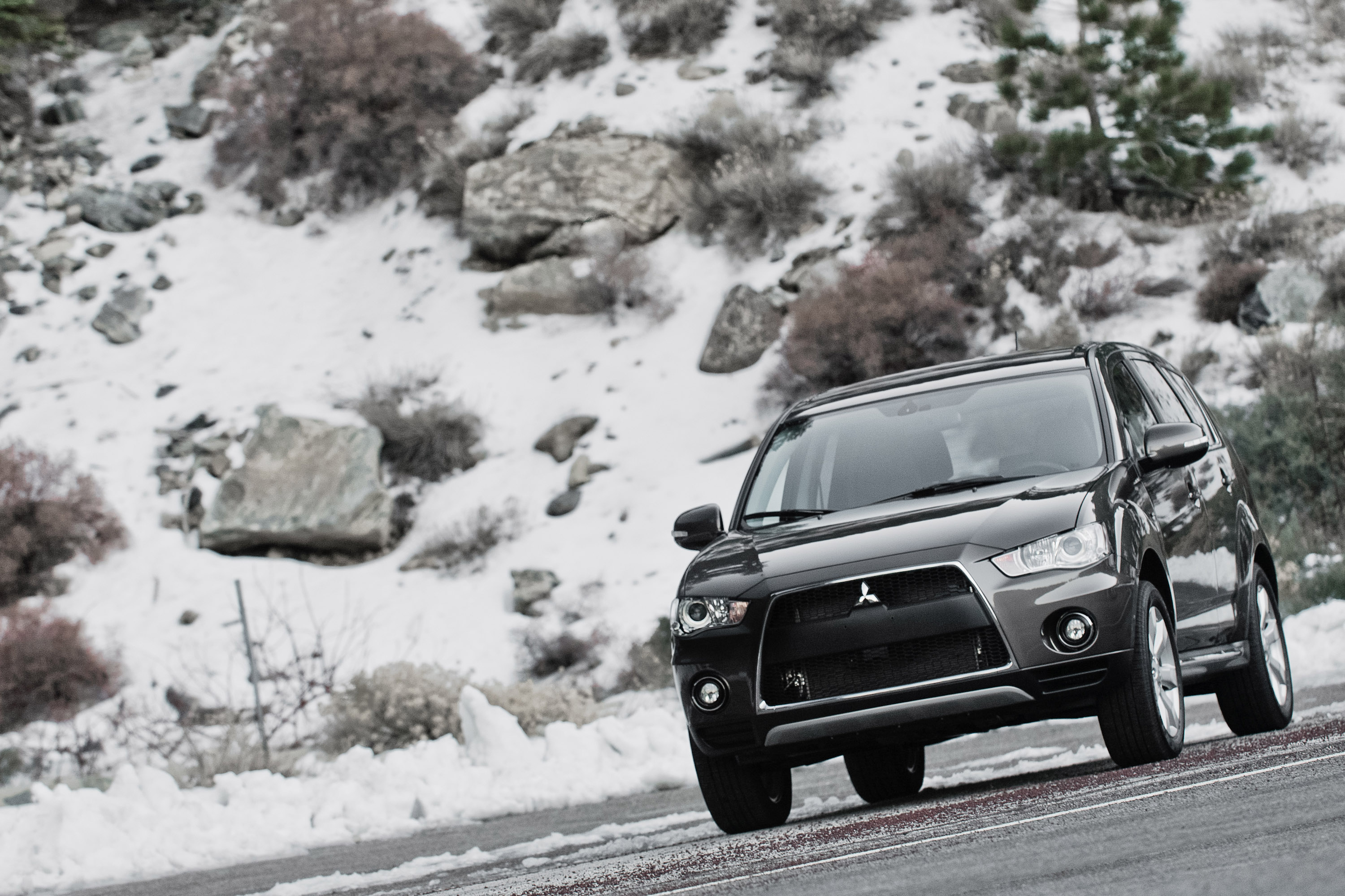 Mitsubishi Outlander photo #12