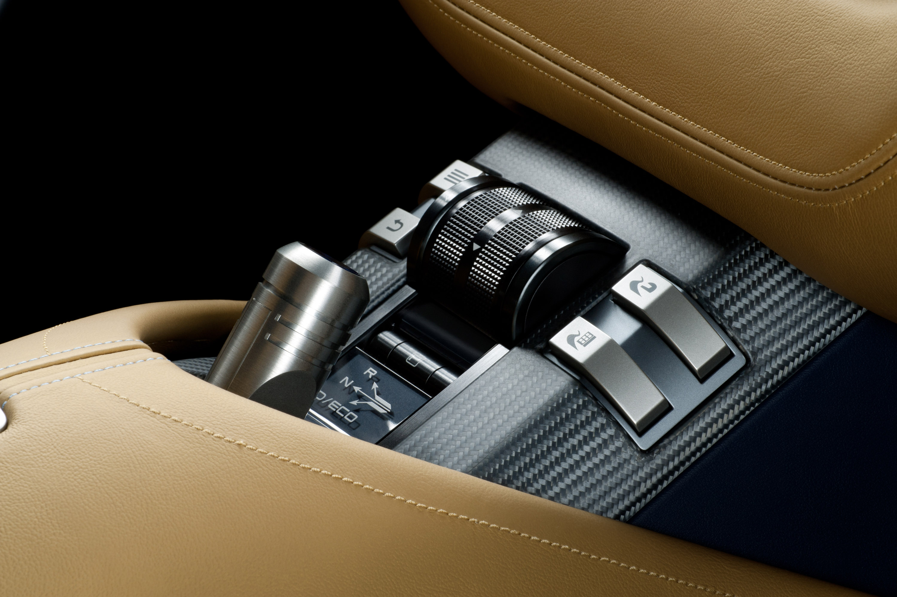 Nissan ESFLOW Concept photo #15