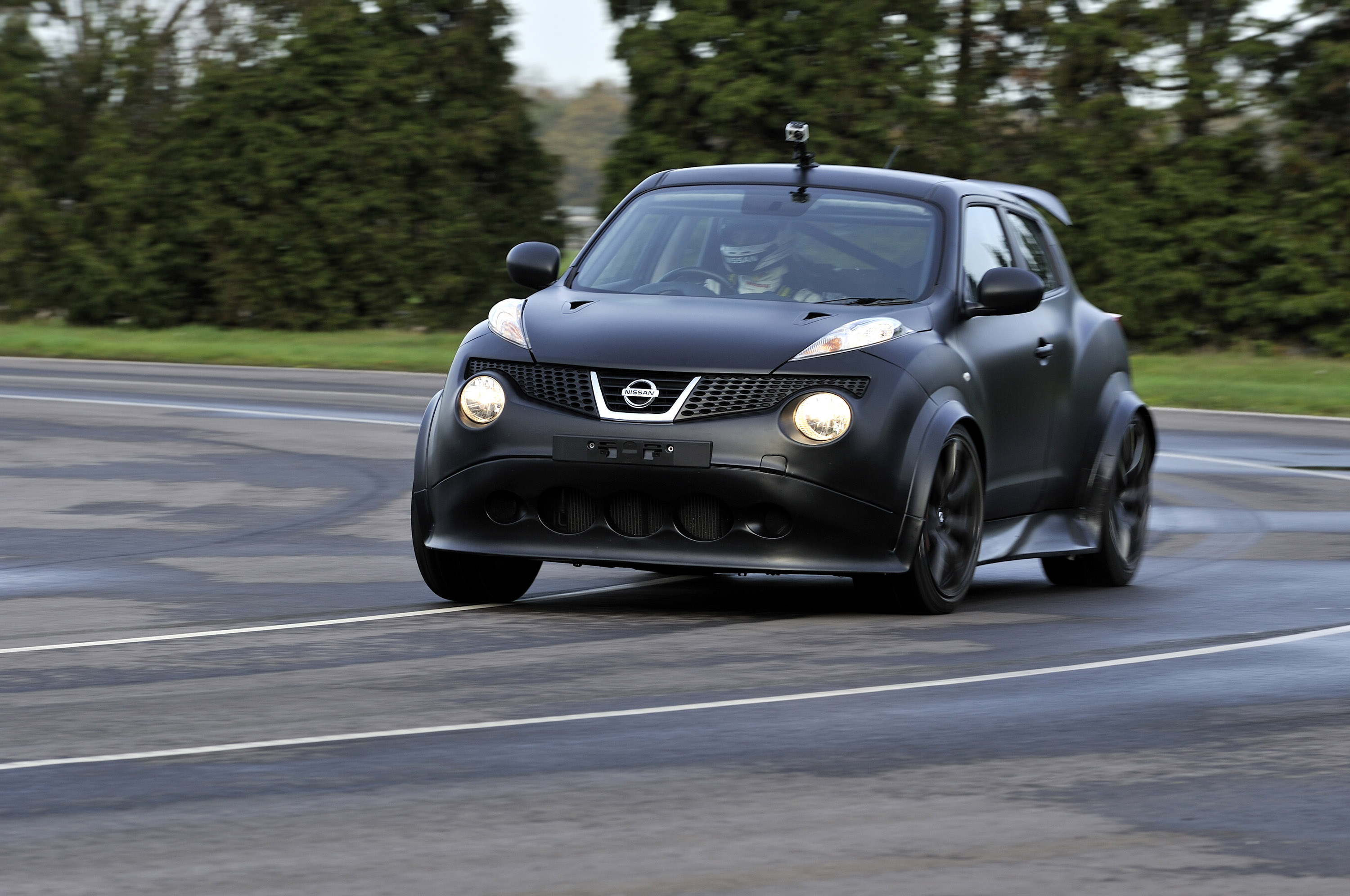 Nissan Juke-R Concept photo #2