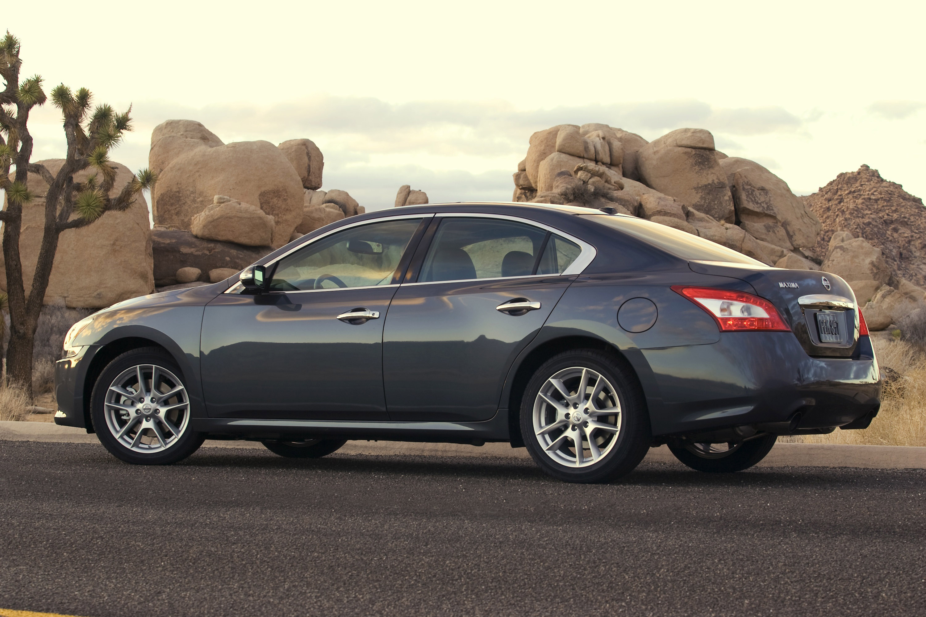 2011 nissan maxima hd pictures carsinvasion
