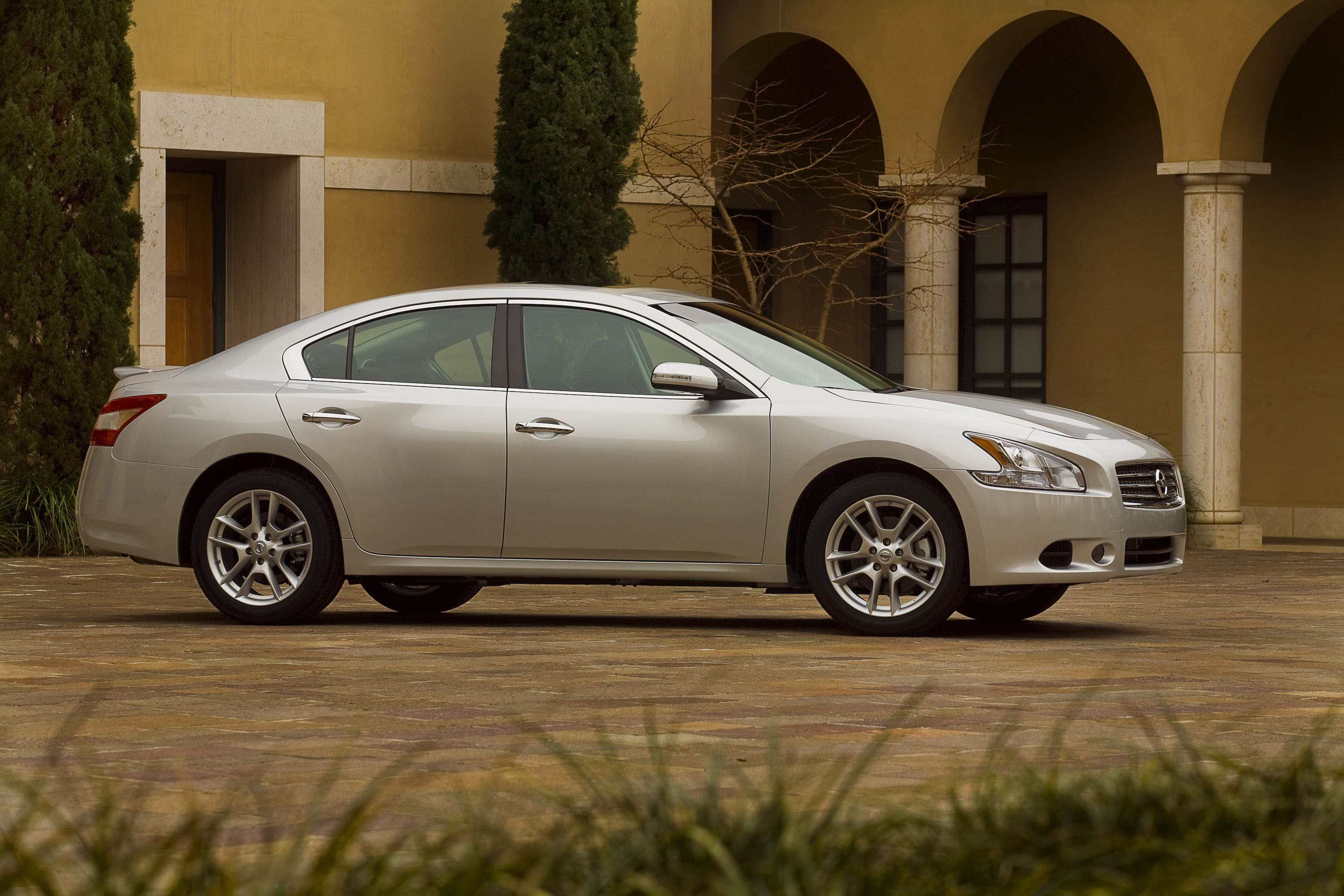 Nissan maxima a35