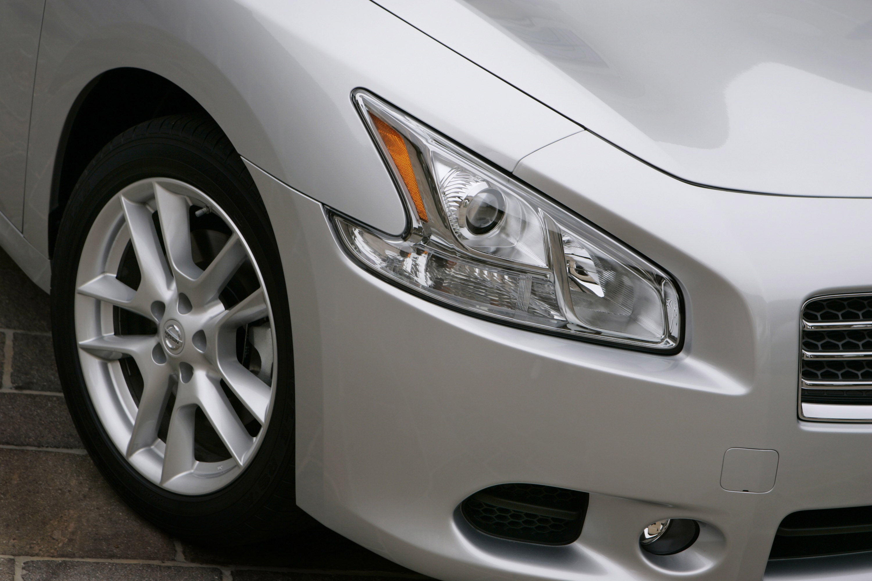 Nissan Maxima photo #32
