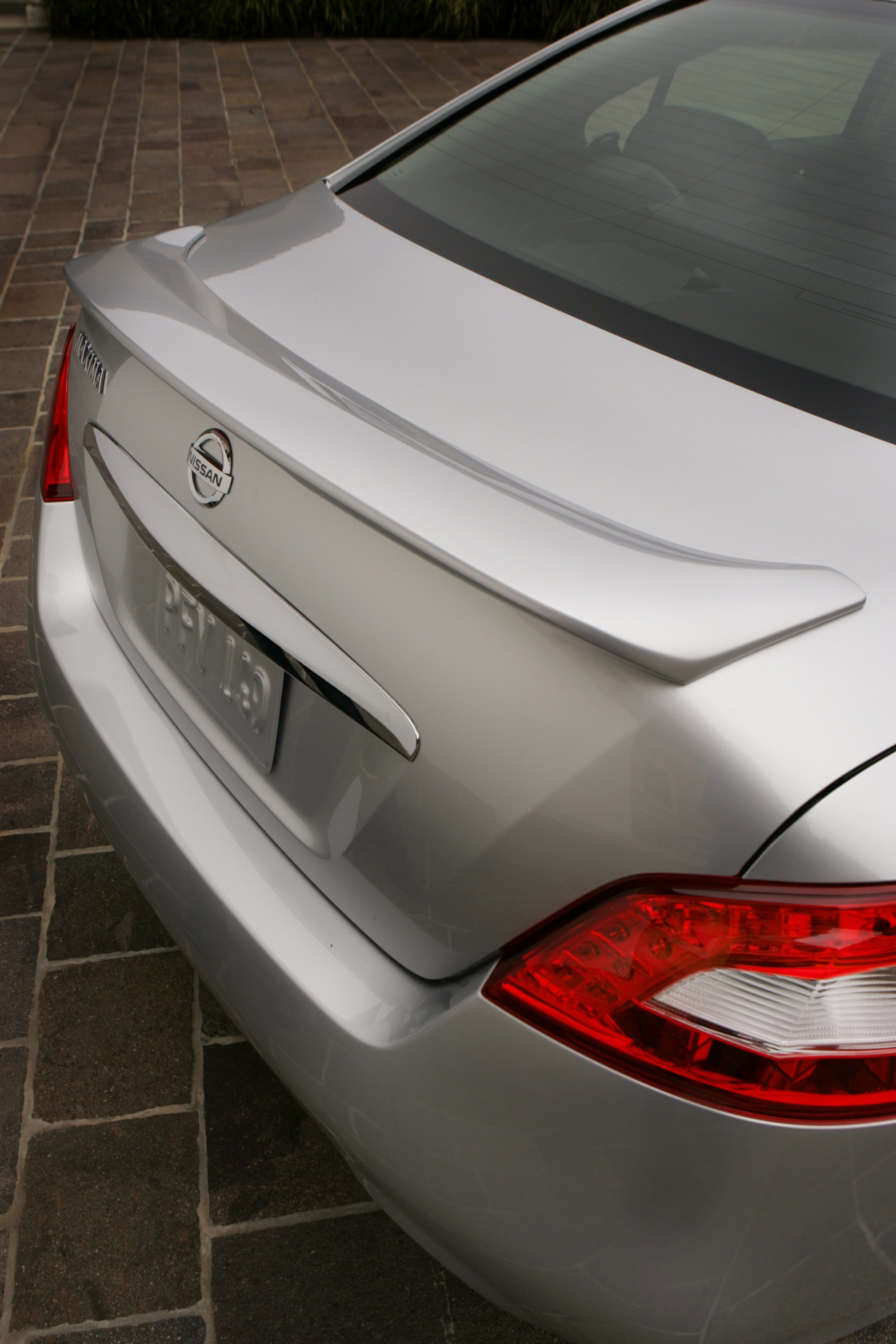 Nissan Maxima photo #35