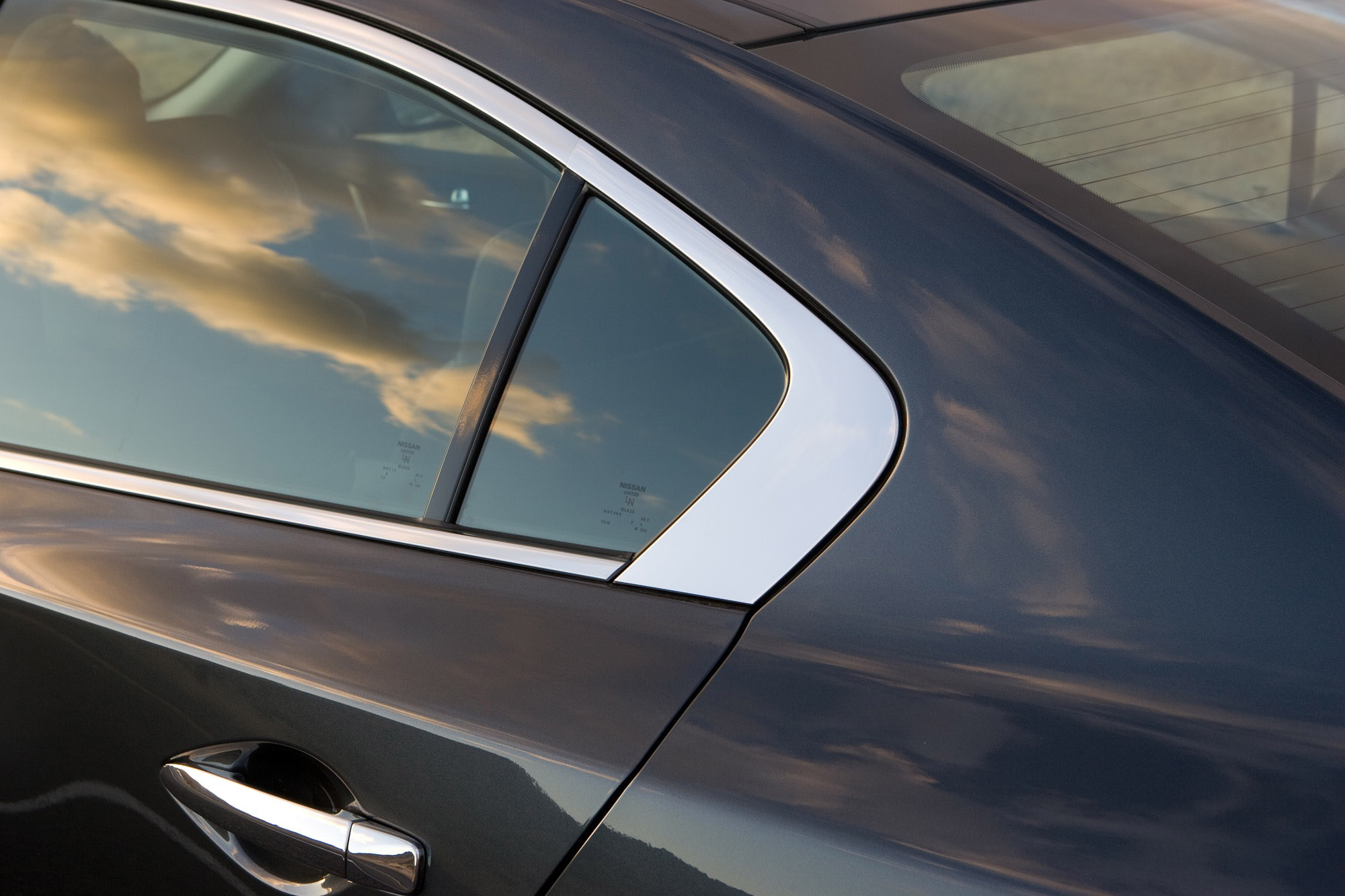 Nissan Maxima photo #38