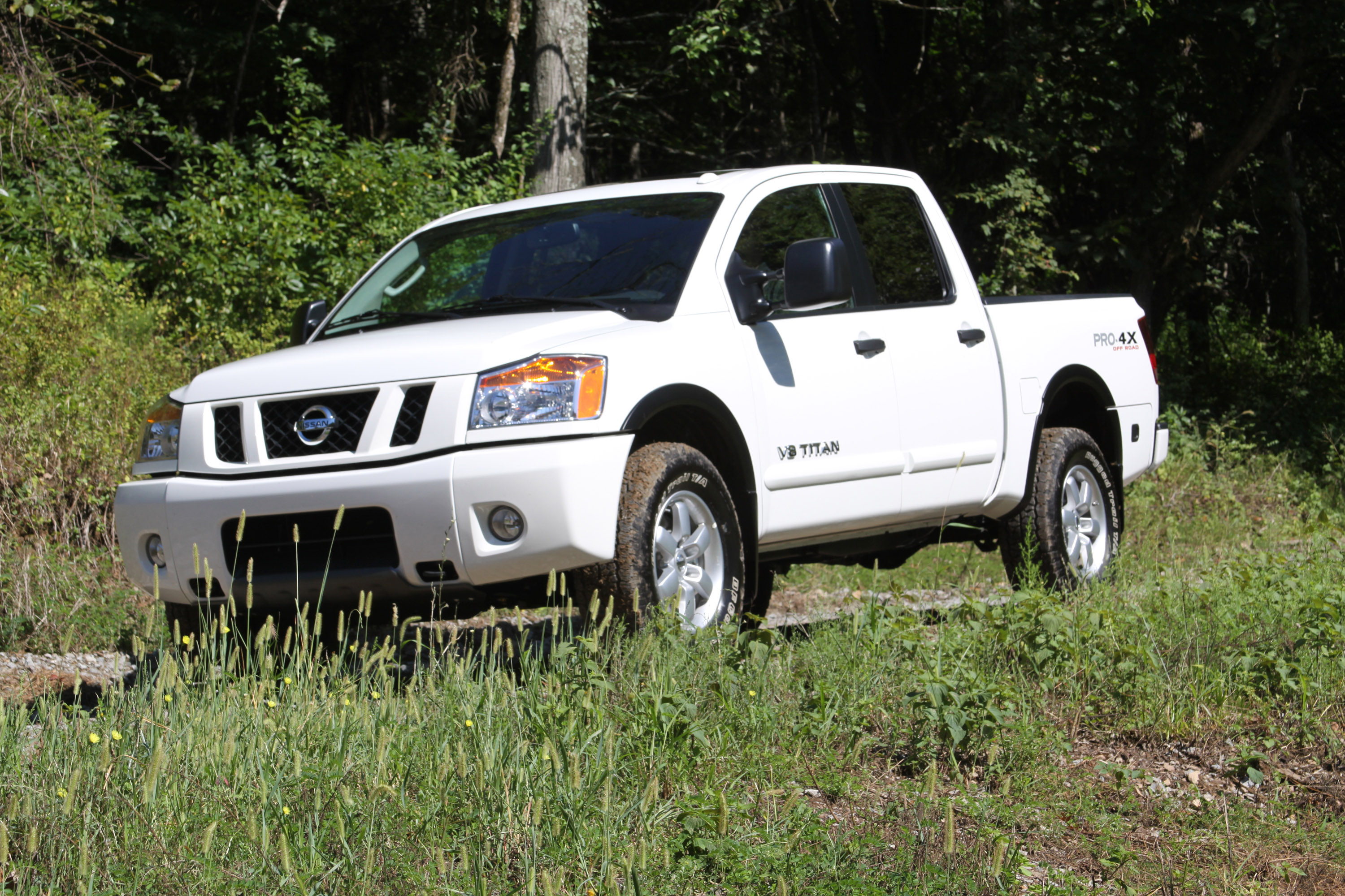 Nissan Titan photo #3