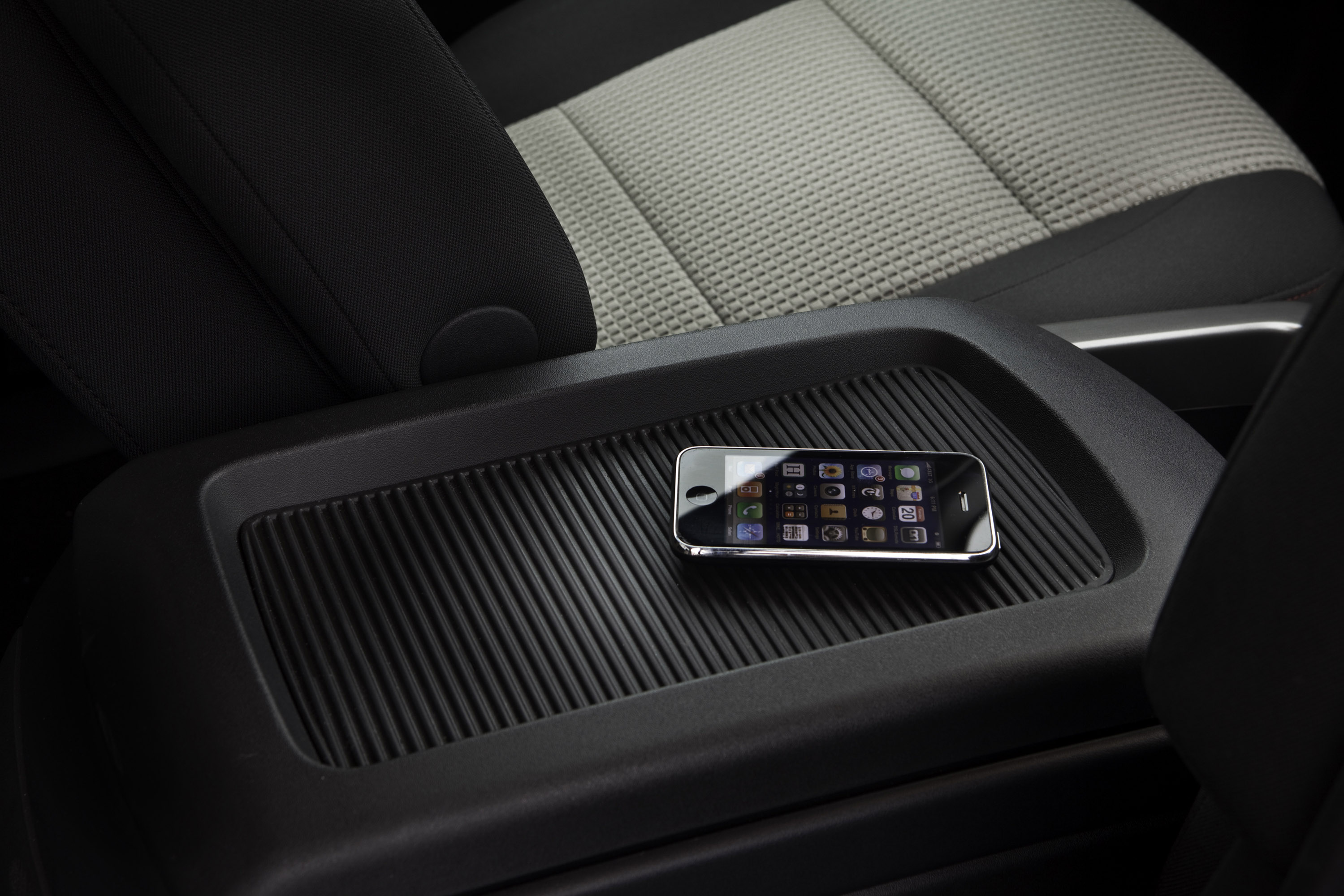 Nissan Titan photo #40