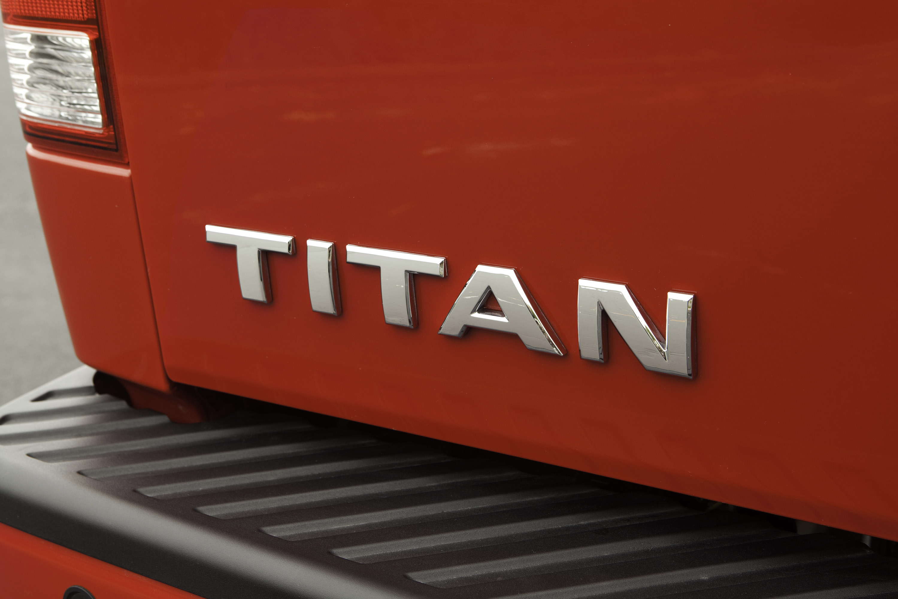 Nissan Titan photo #44