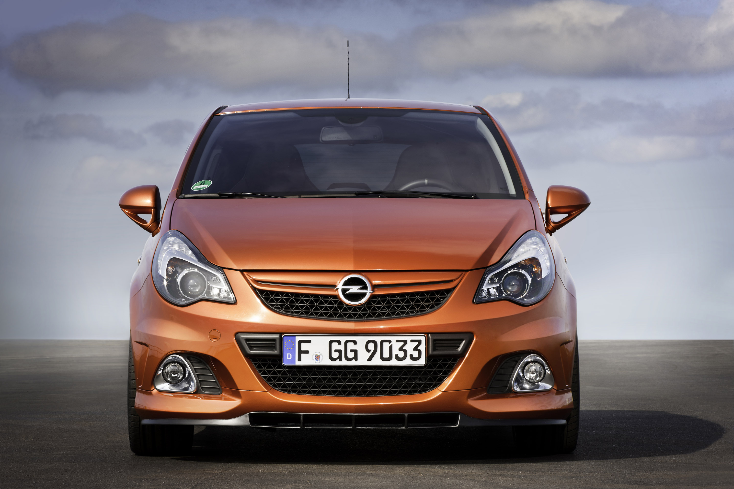 Opel Corsa OPC photo #3