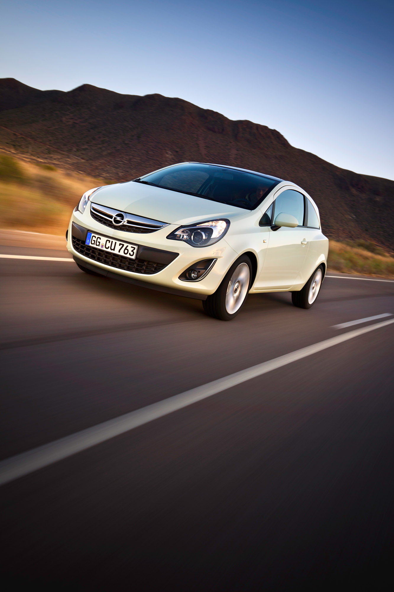 Opel Corsa photo #20