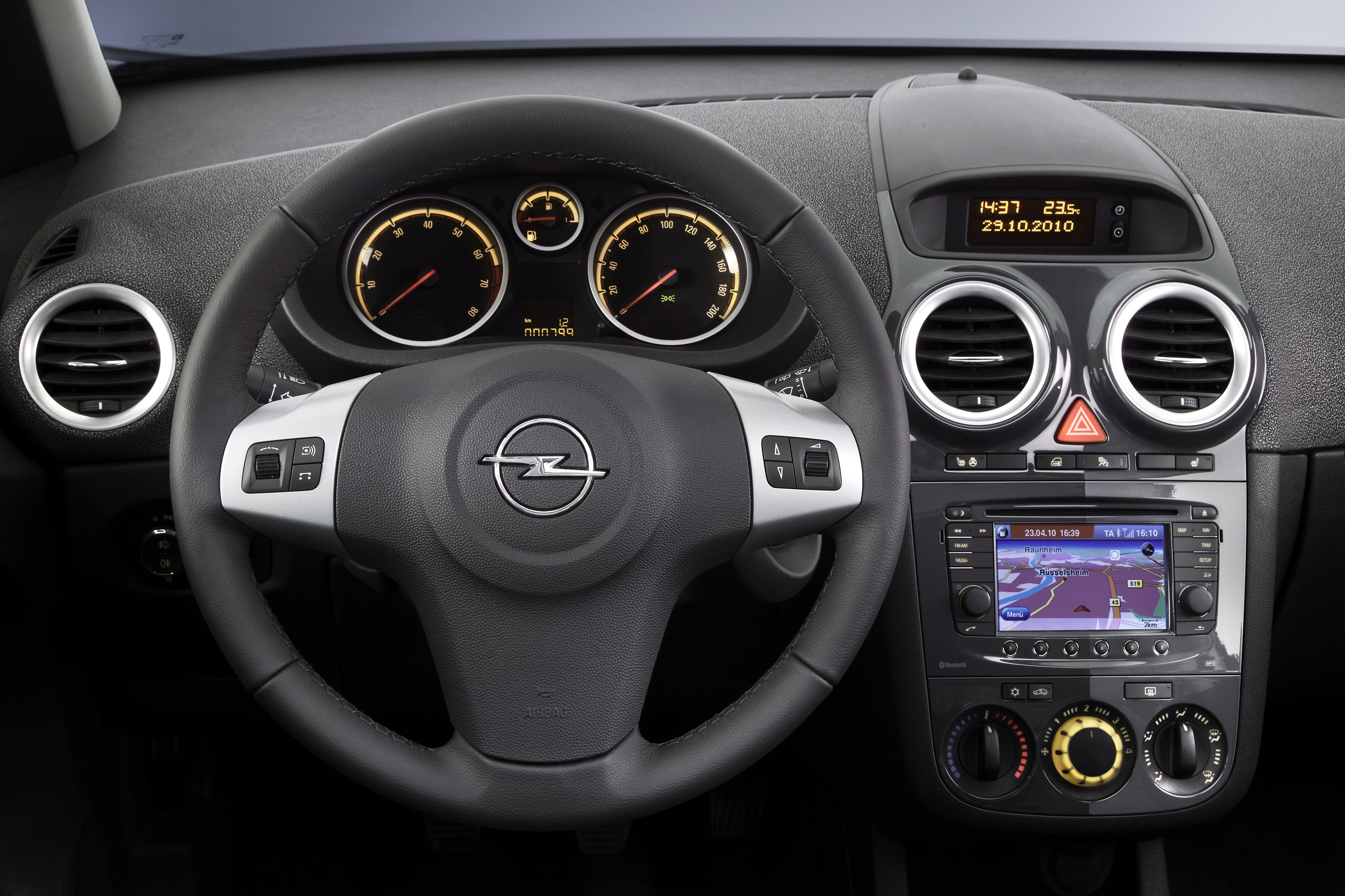 Opel Corsa photo #52