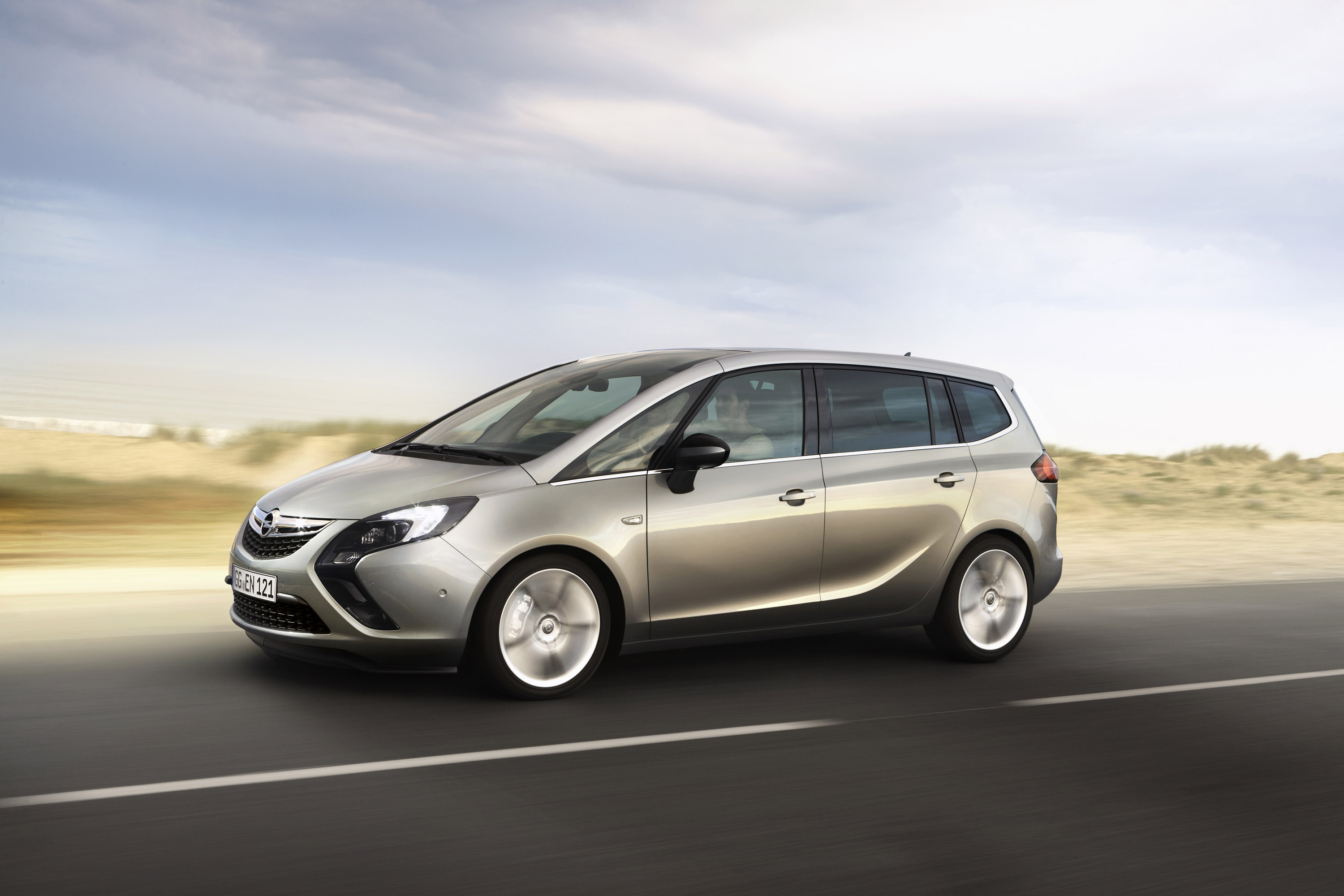 Opel Zafira Tourer photo #18