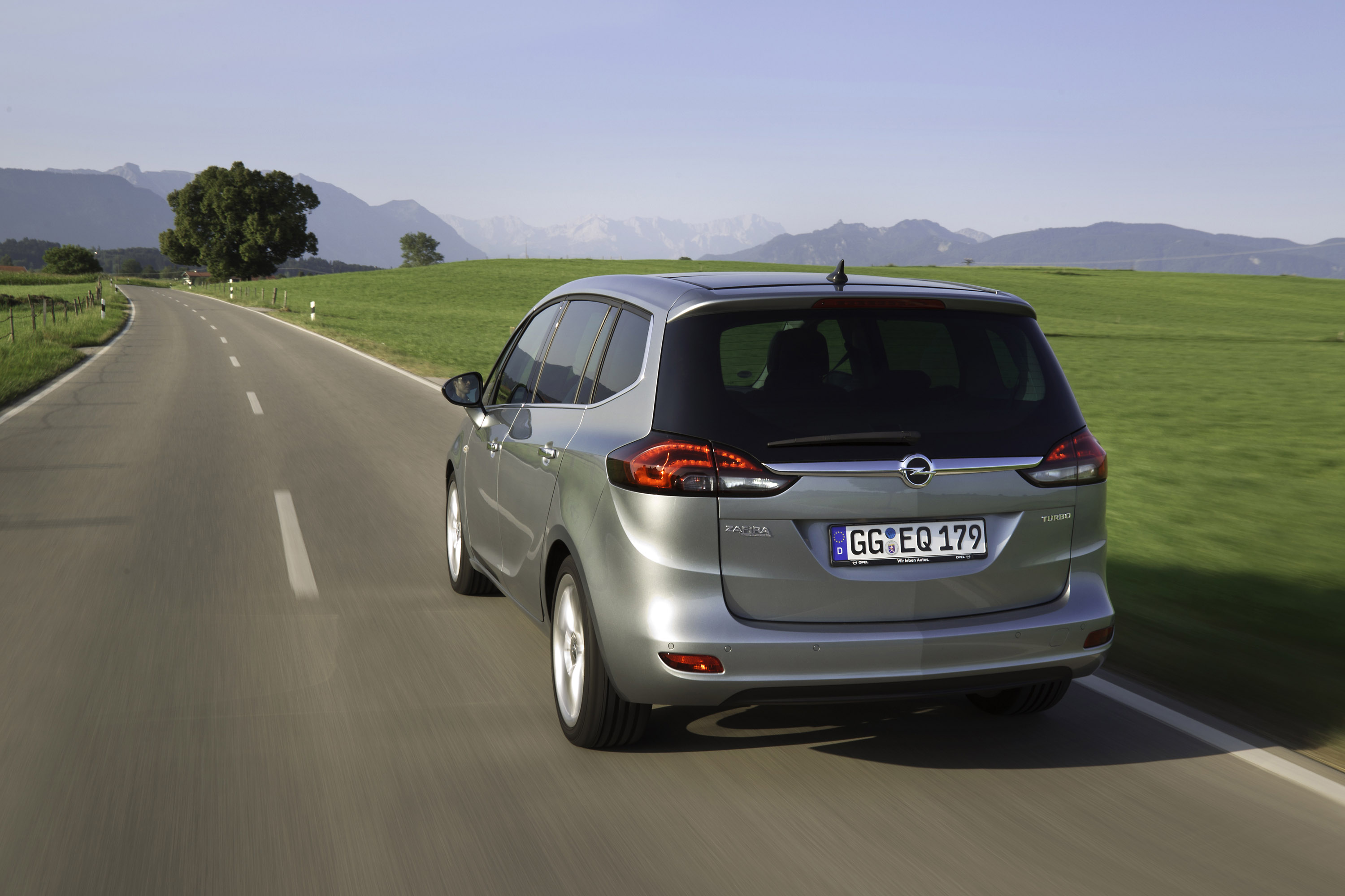 Opel Zafira Tourer photo #35