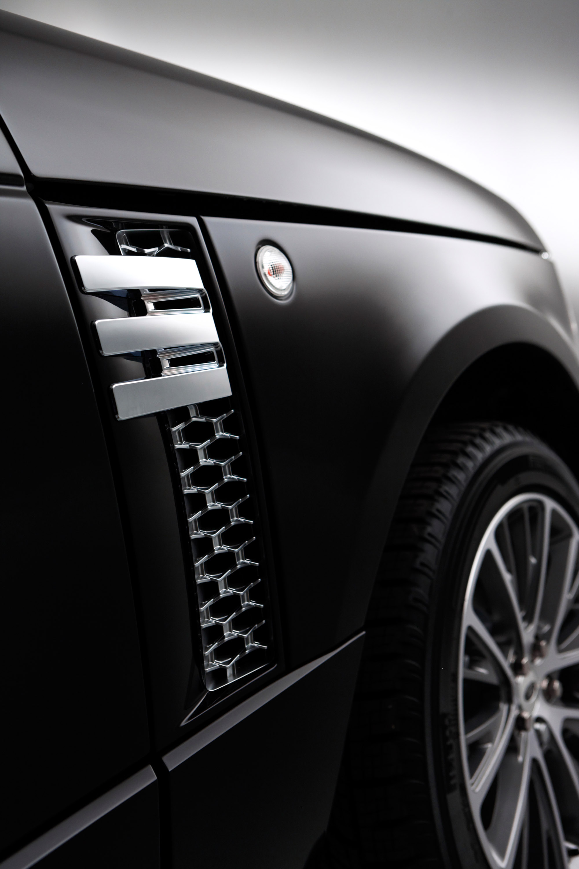 Range Rover Autobiography Black photo #19