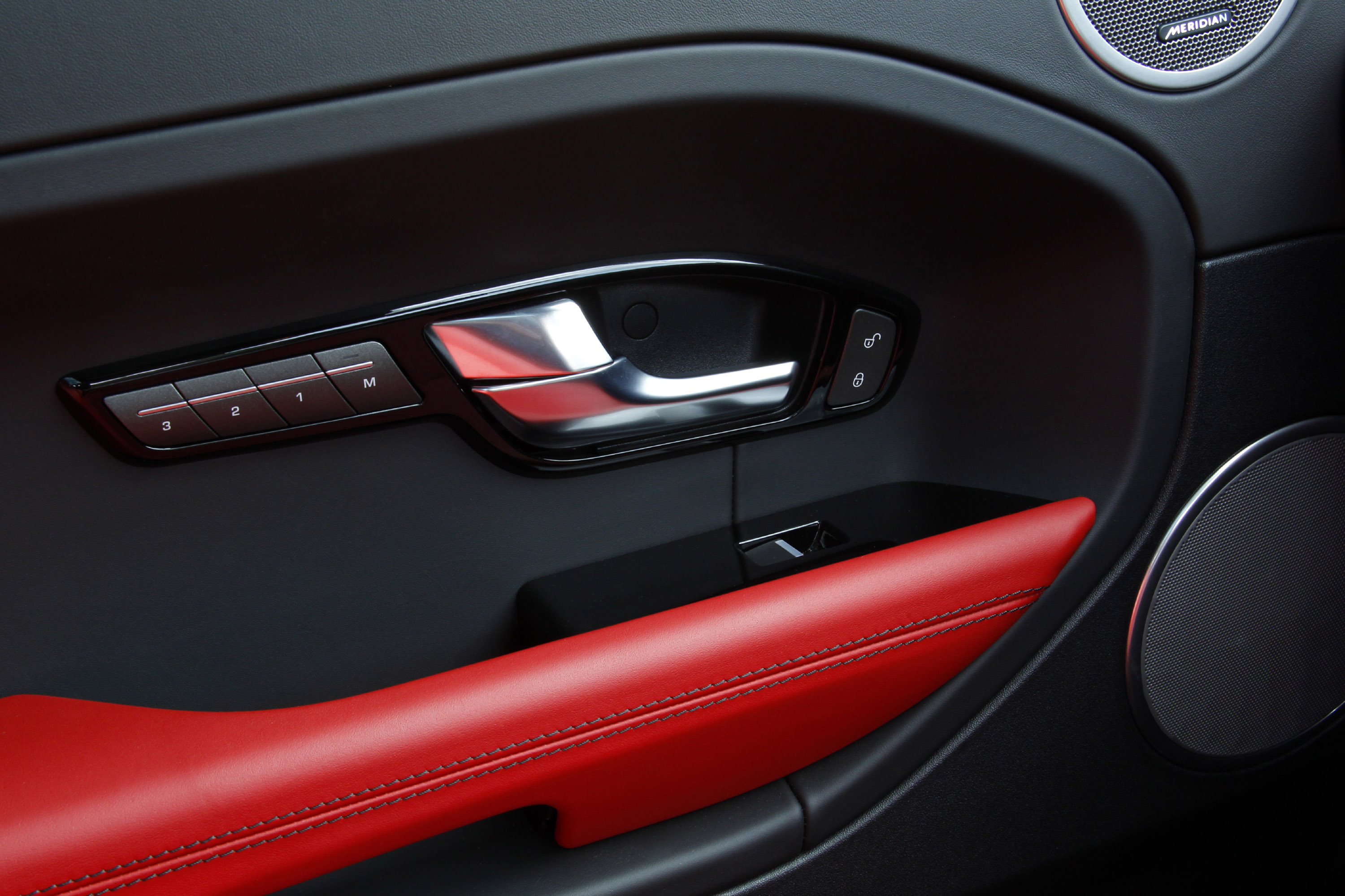 Range Rover Evoque photo #46