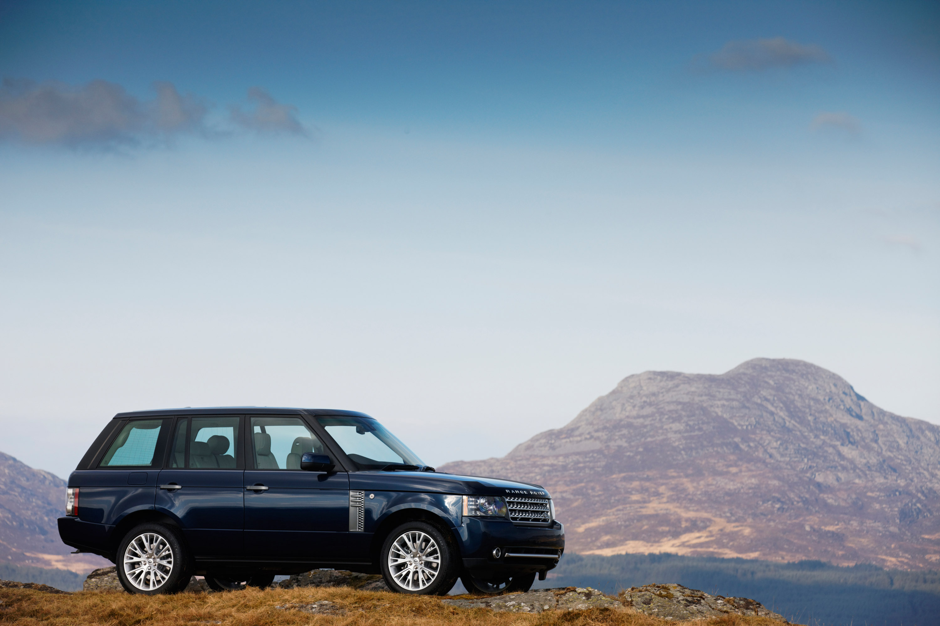 Range Rover photo #15