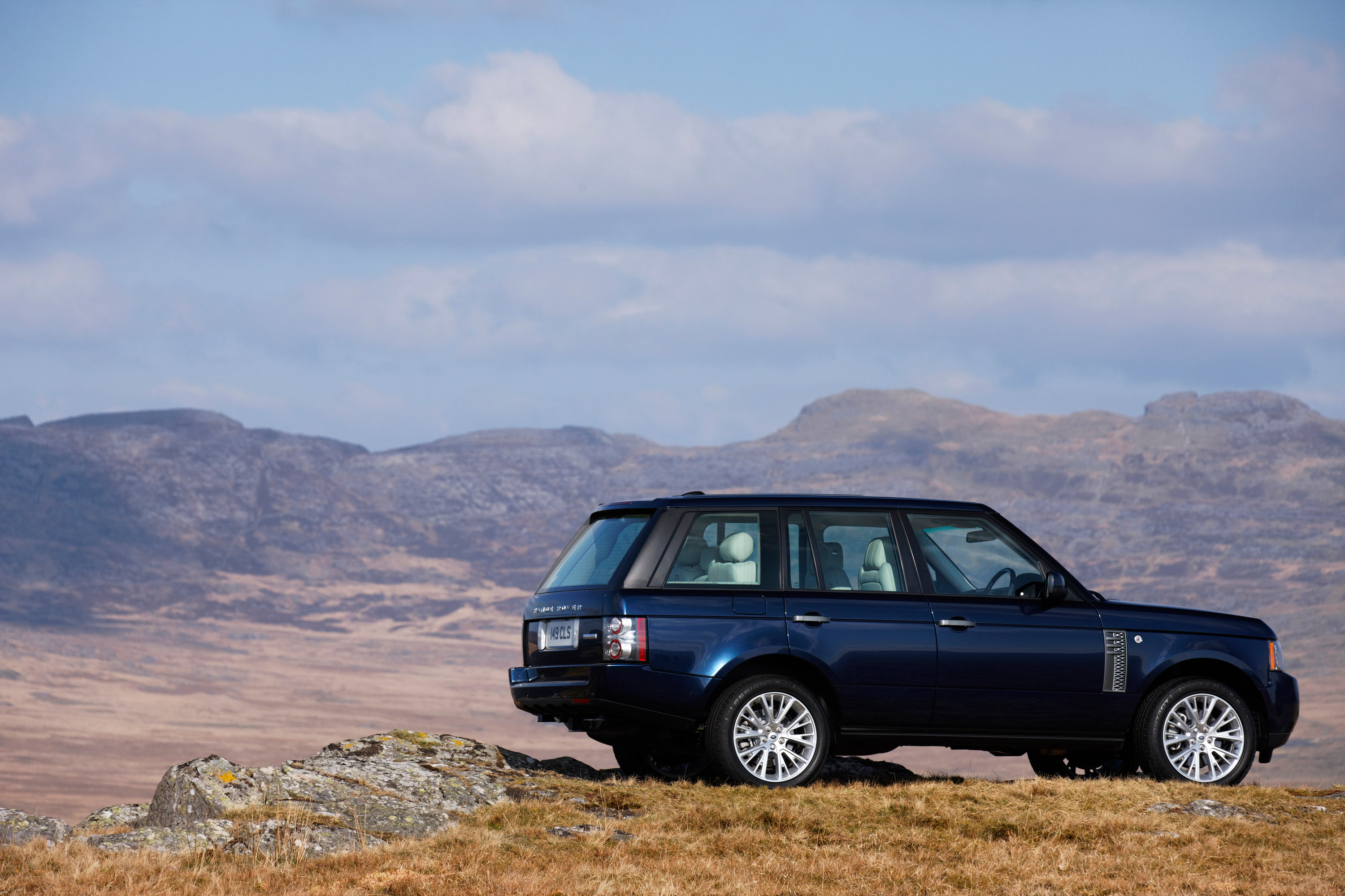 Range Rover photo #16