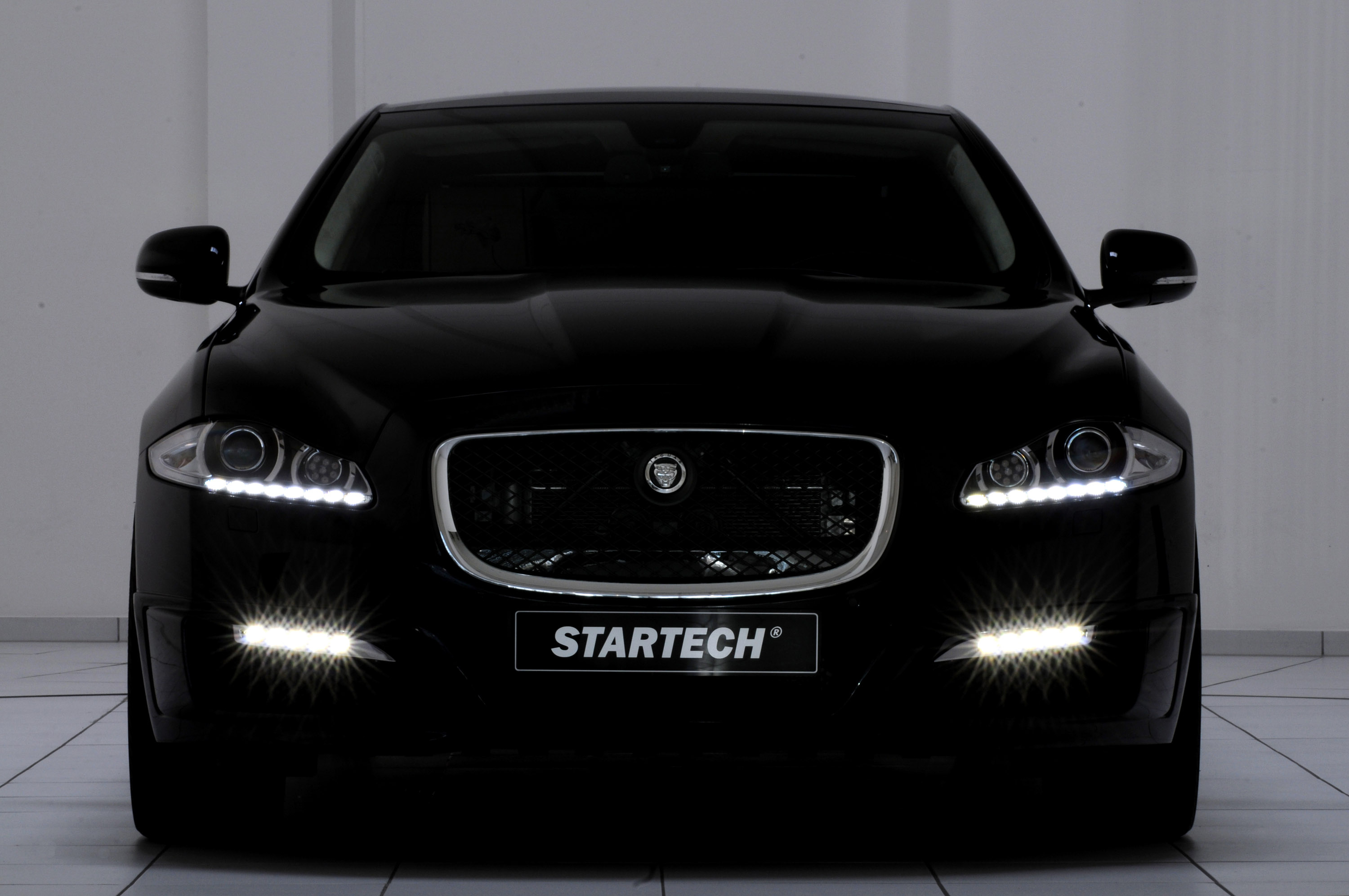 Startech Jaguar XJ Luxury Sedan photo #3