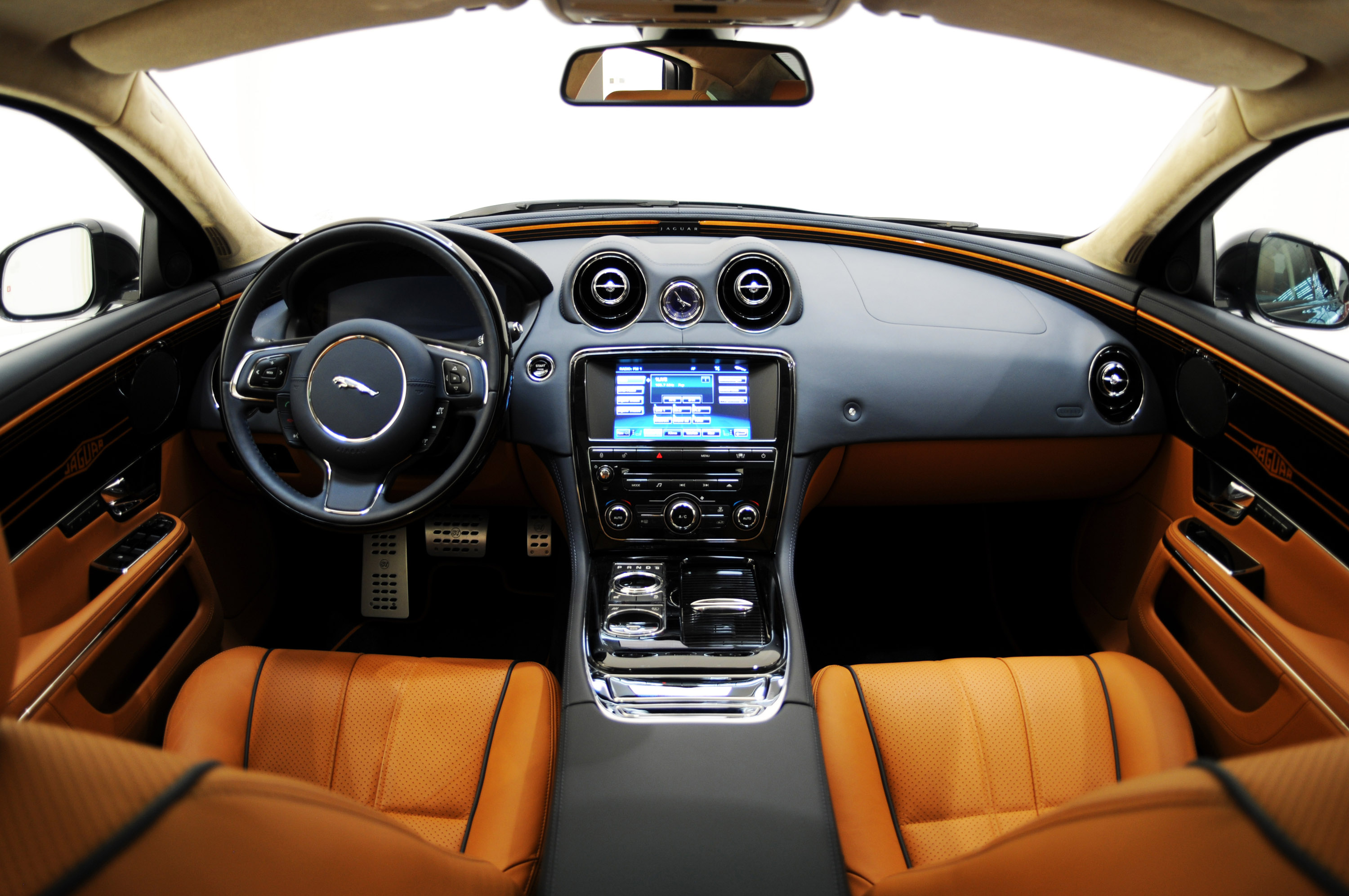 Startech Jaguar XJ Luxury Sedan photo #17