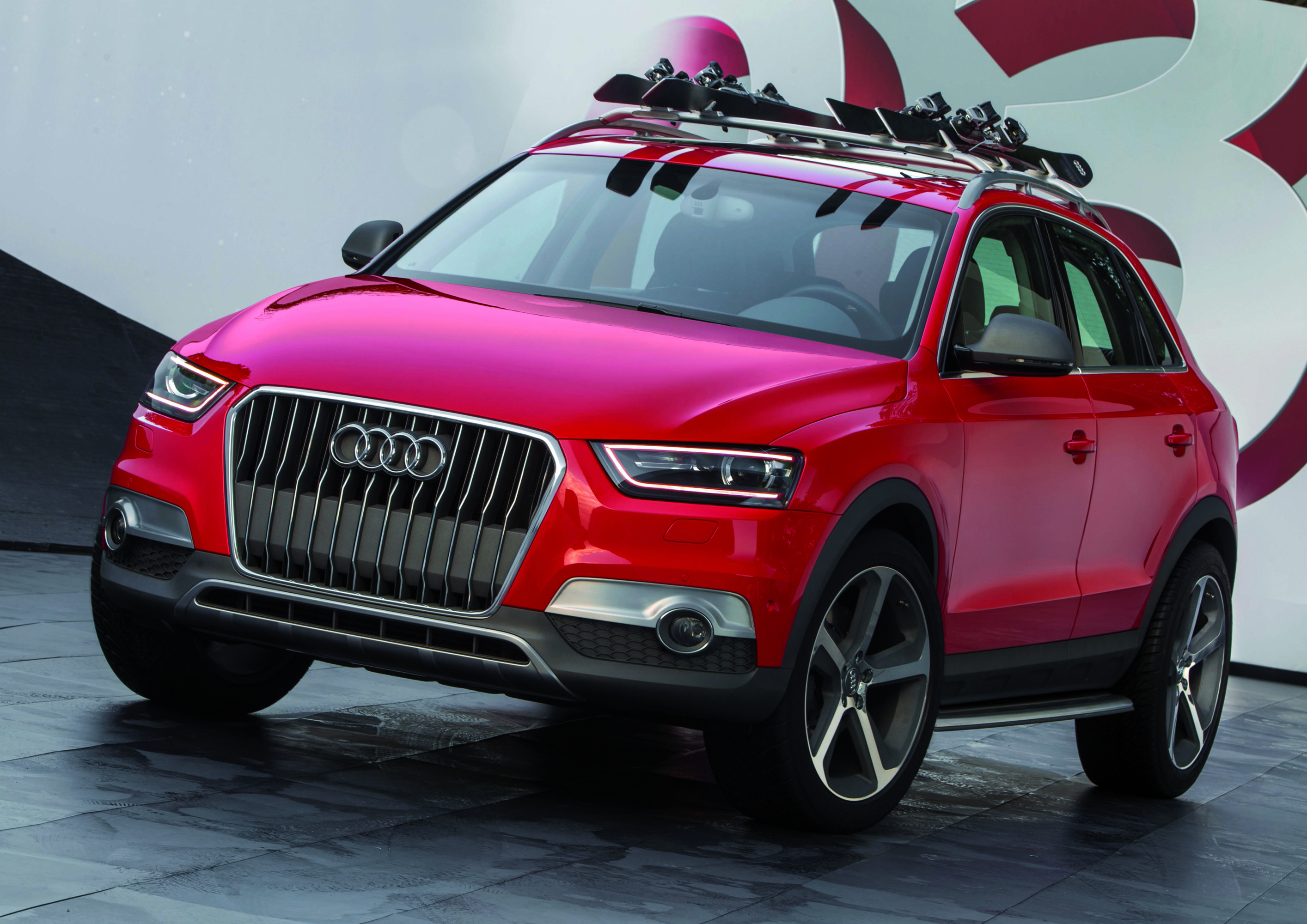 Audi Q3 Red Track Concept photo #3