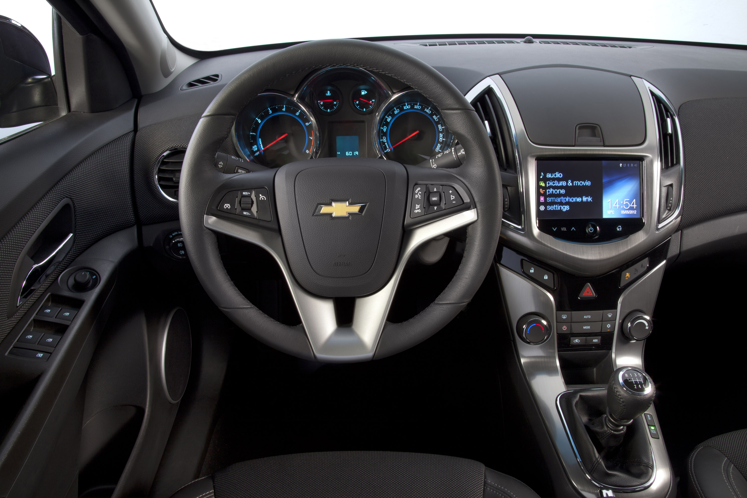 Chevrolet Cruze Wagon photo #19